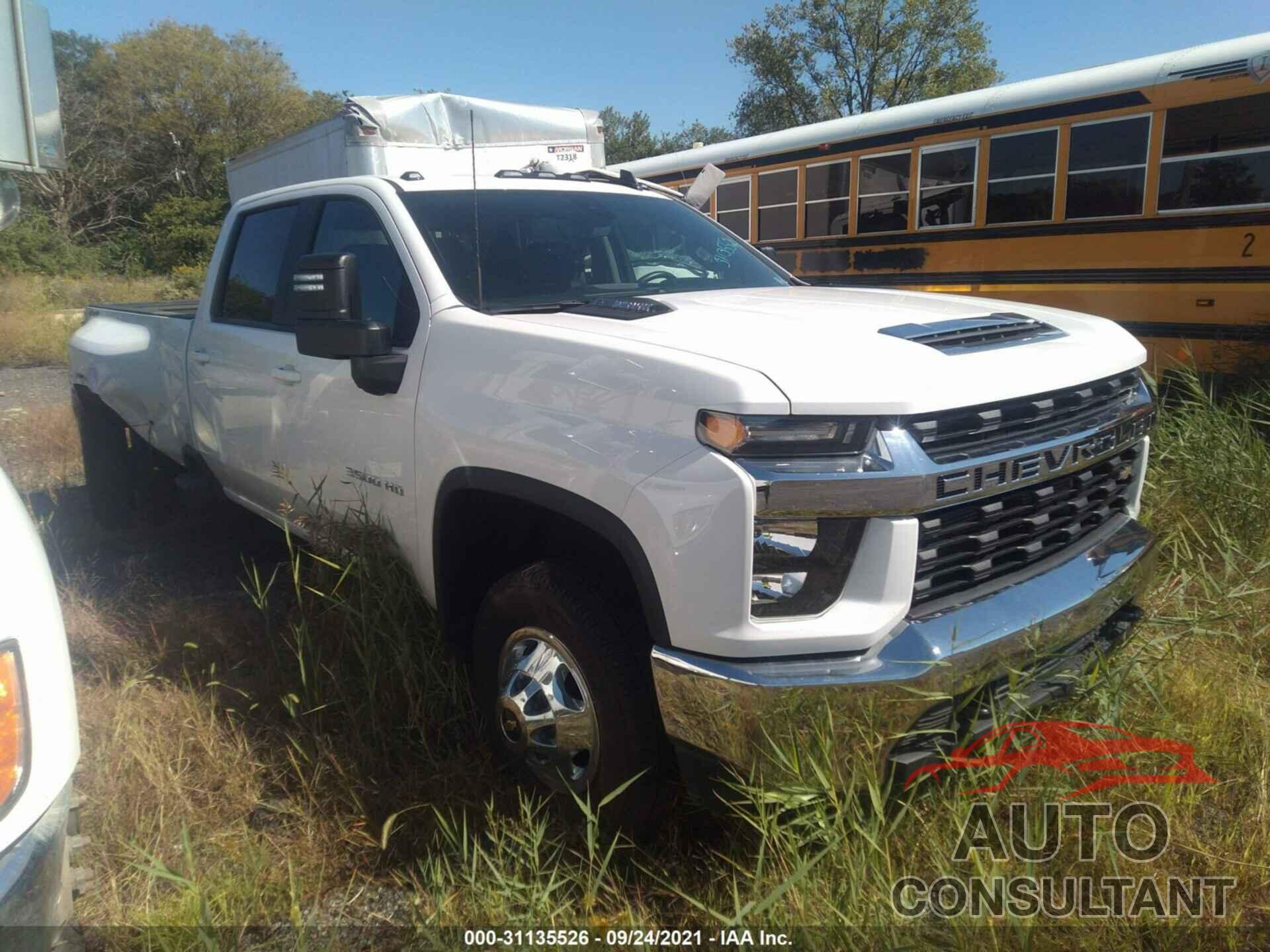 CHEVROLET SILVERADO 3500HD 2021 - 1GC4YTEY5MF160002