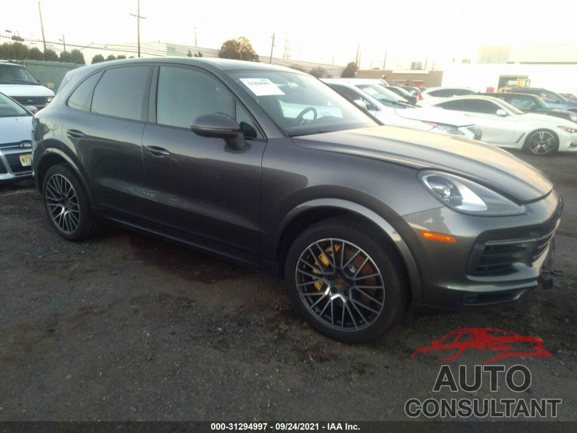 PORSCHE CAYENNE 2019 - WP1AB2AY1KDA62340