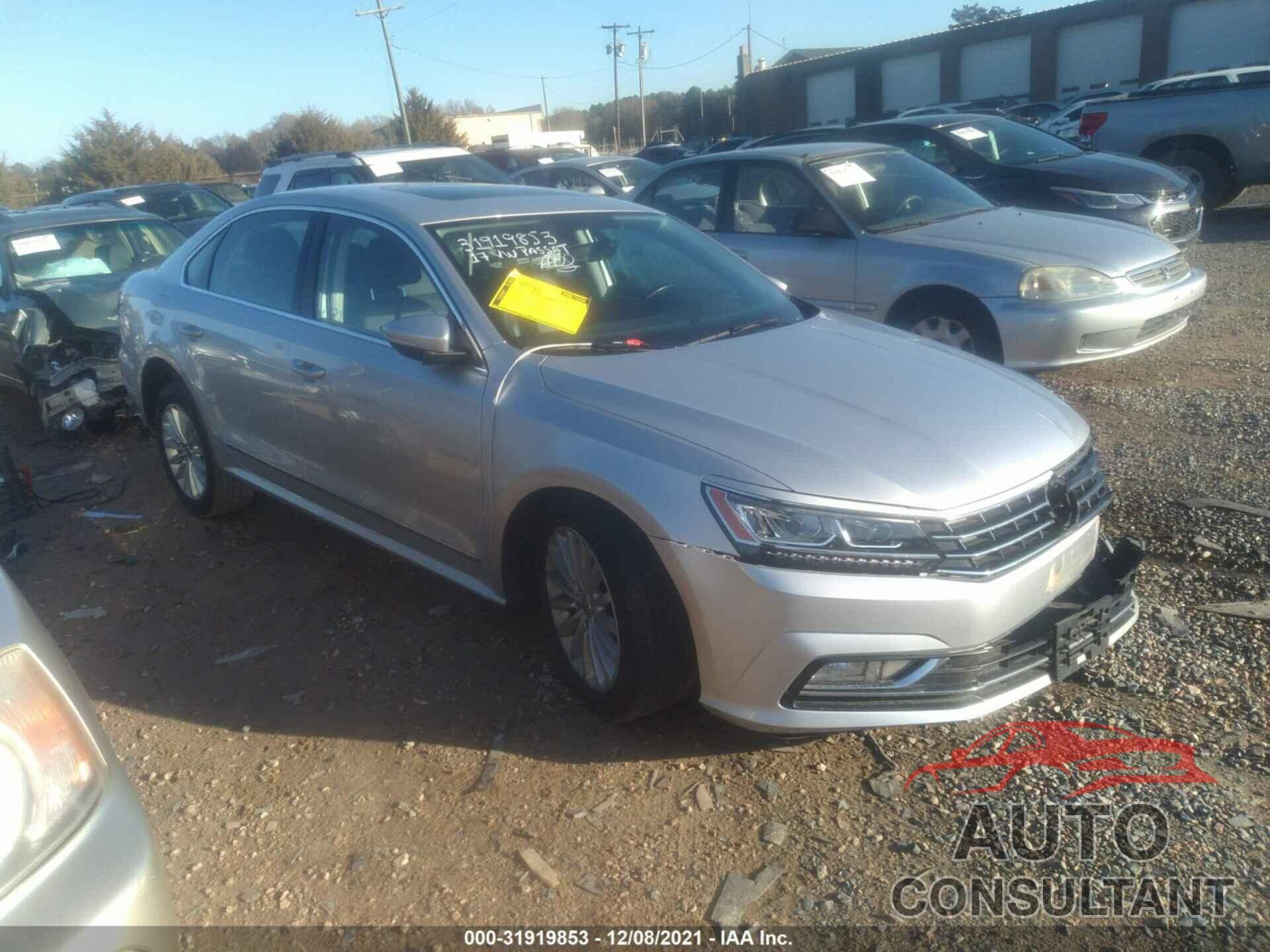 VOLKSWAGEN PASSAT 2017 - 1VWBT7A33HC024205