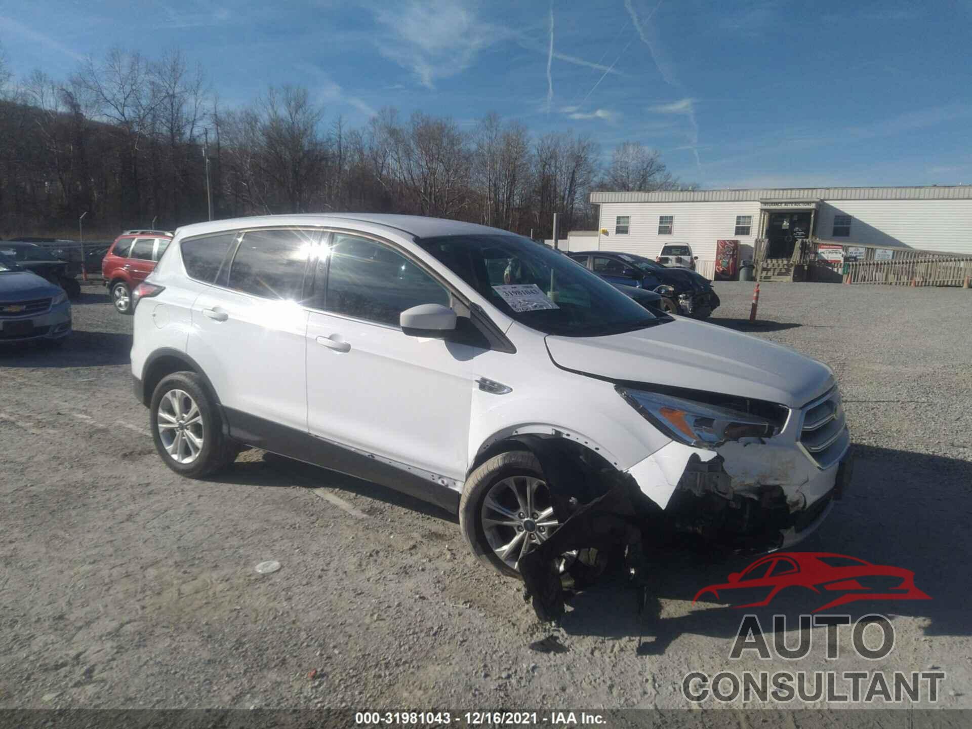 FORD ESCAPE 2017 - 1FMCU9GD7HUE90659