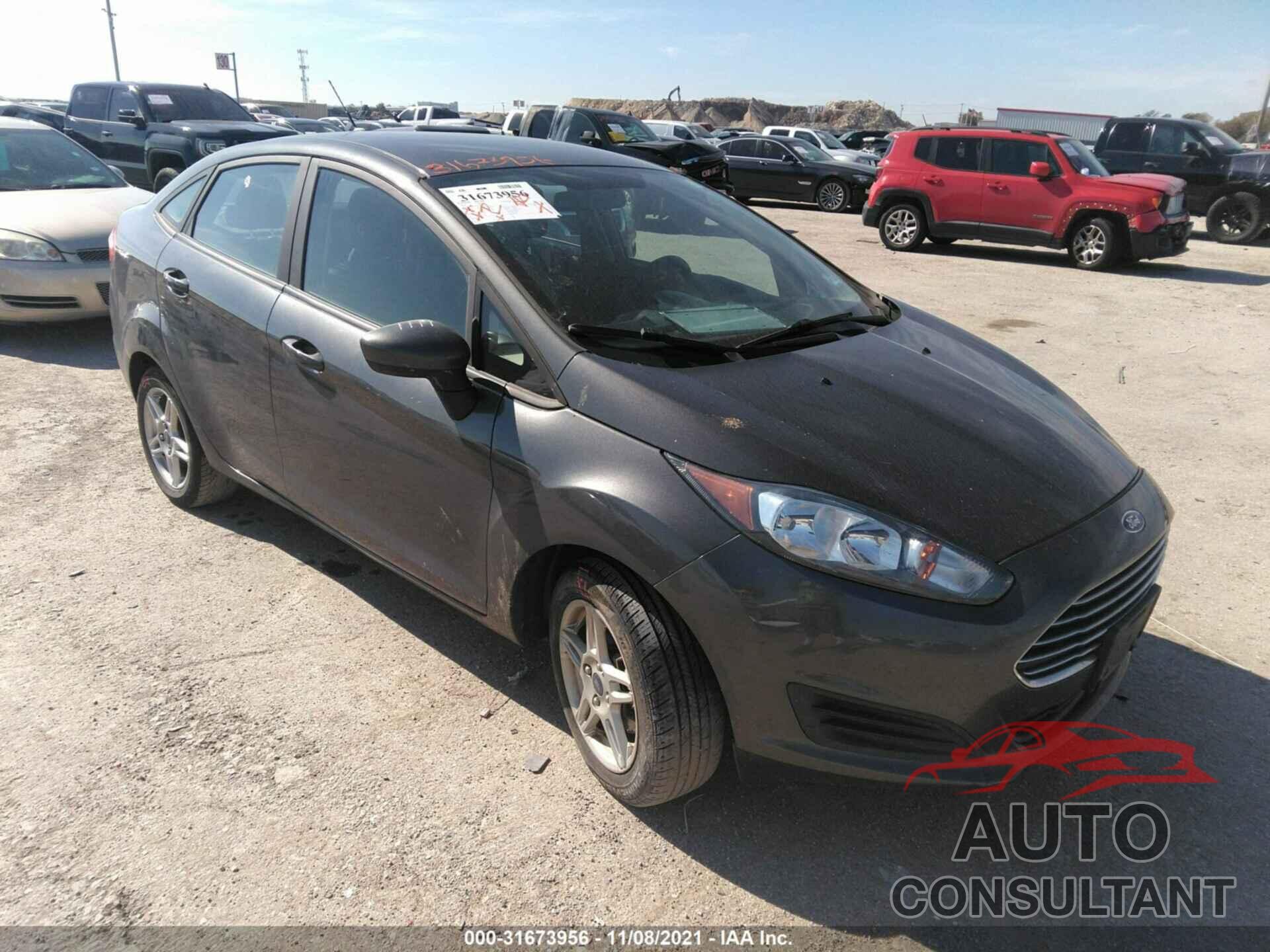 FORD FIESTA 2018 - 3FADP4BJ9JM106784
