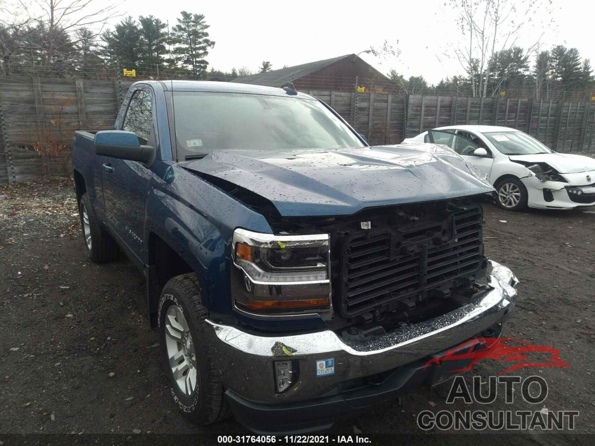 CHEVROLET SILVERADO 1500 2017 - 1GCNKREC4HZ151101