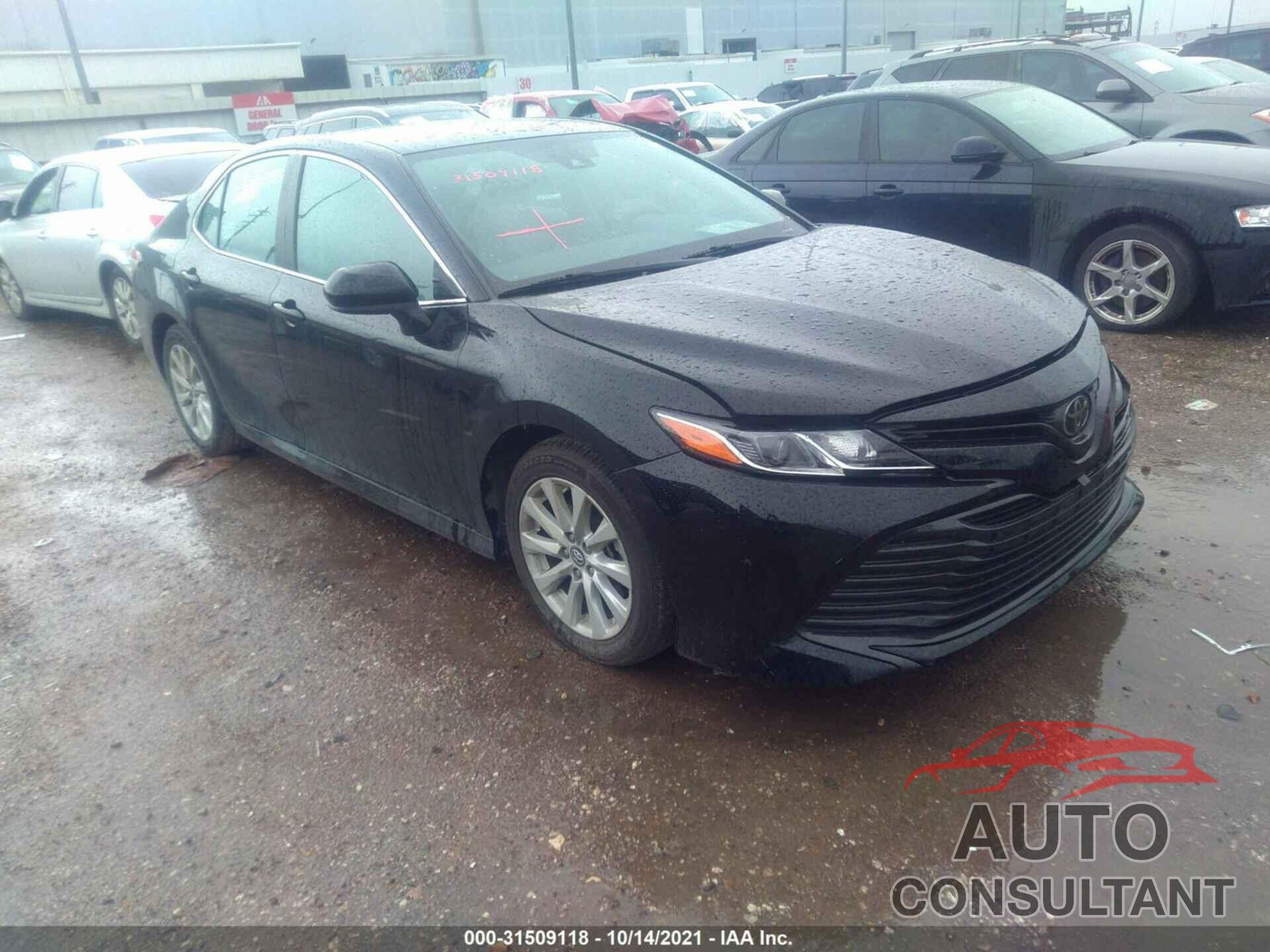 TOYOTA CAMRY 2019 - 4T1B11HK0KU744433