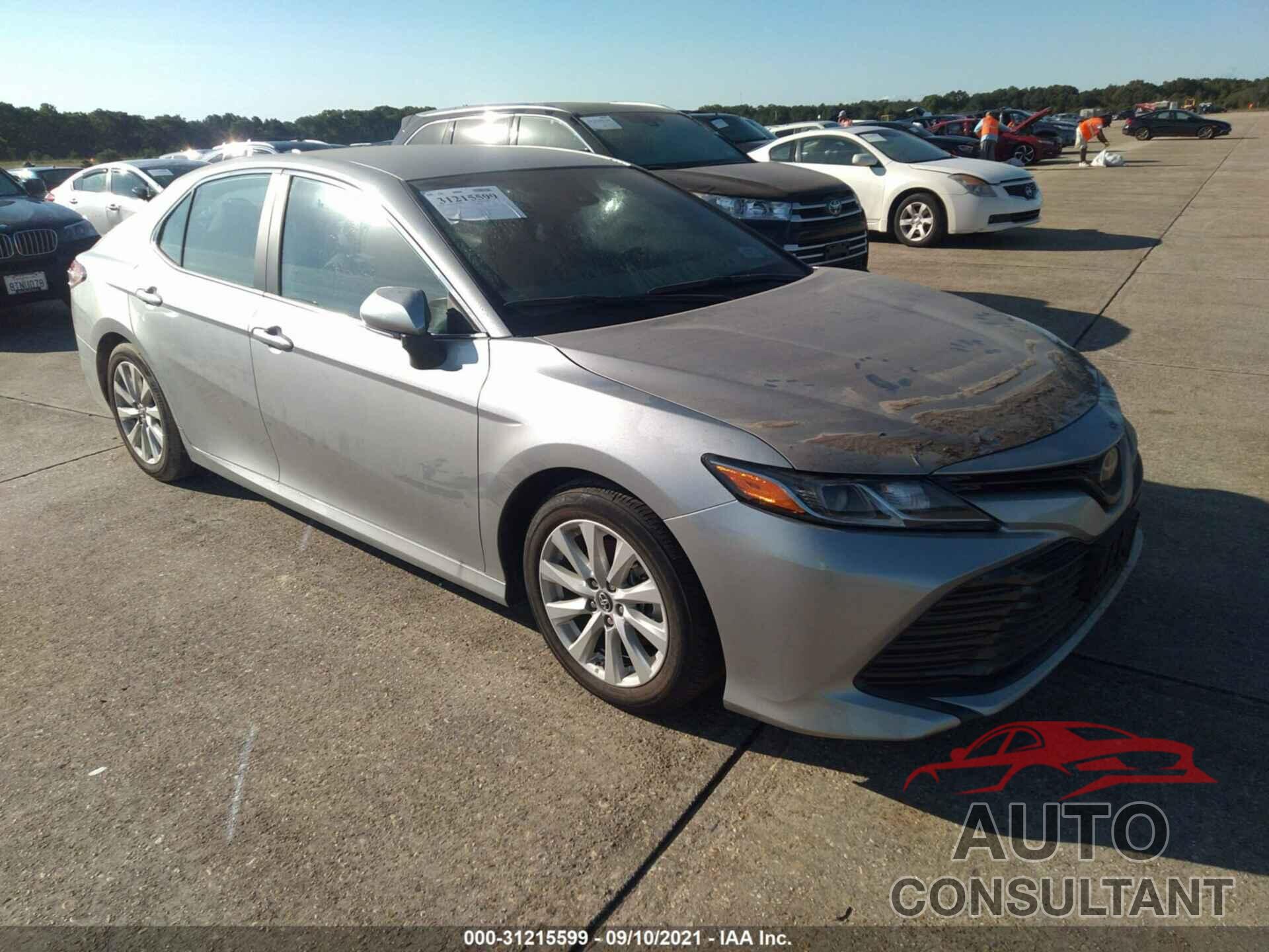 TOYOTA CAMRY 2019 - 4T1B11HKXKU850825