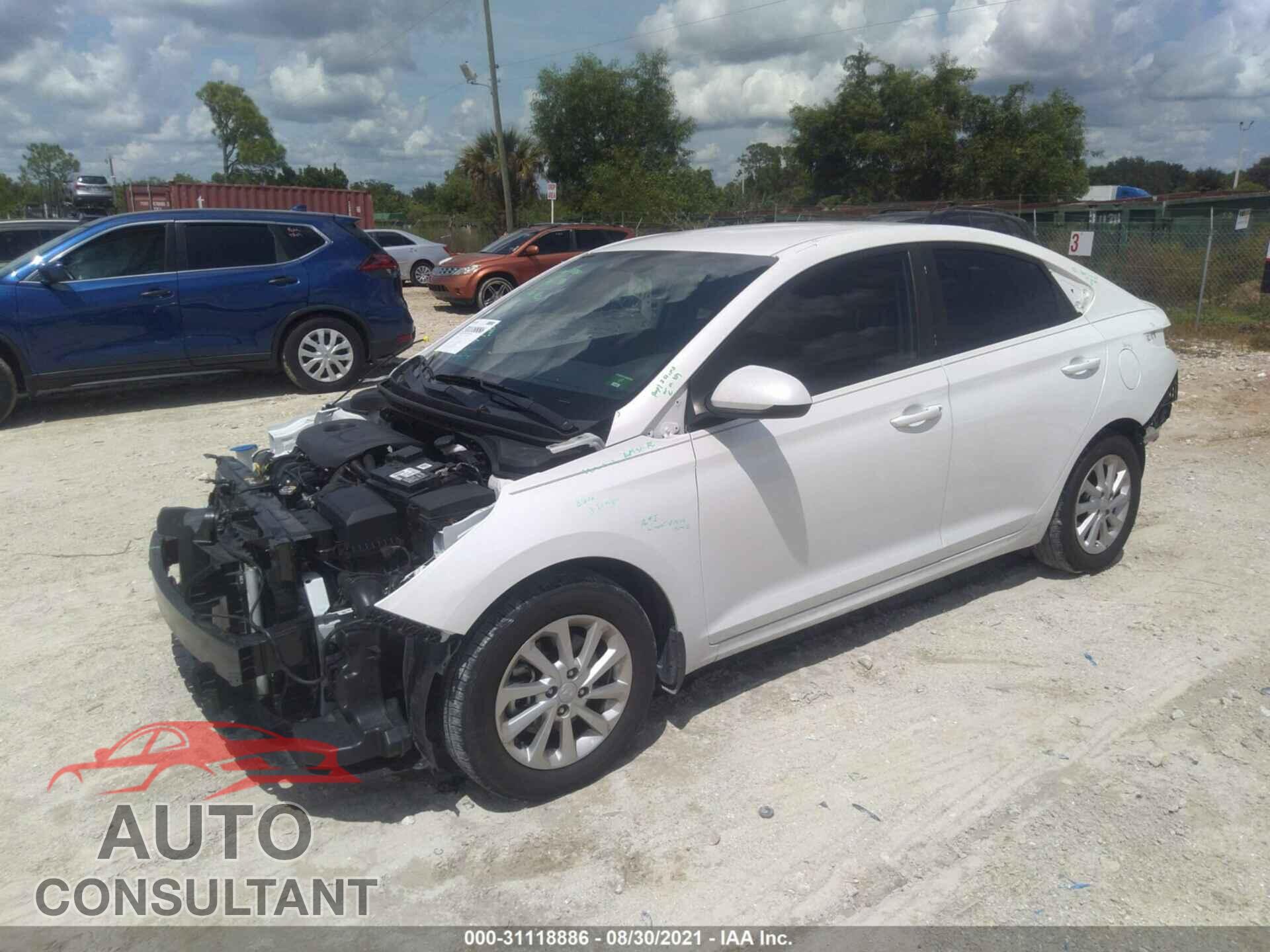 HYUNDAI ACCENT 2018 - 3KPC24A35JE021684
