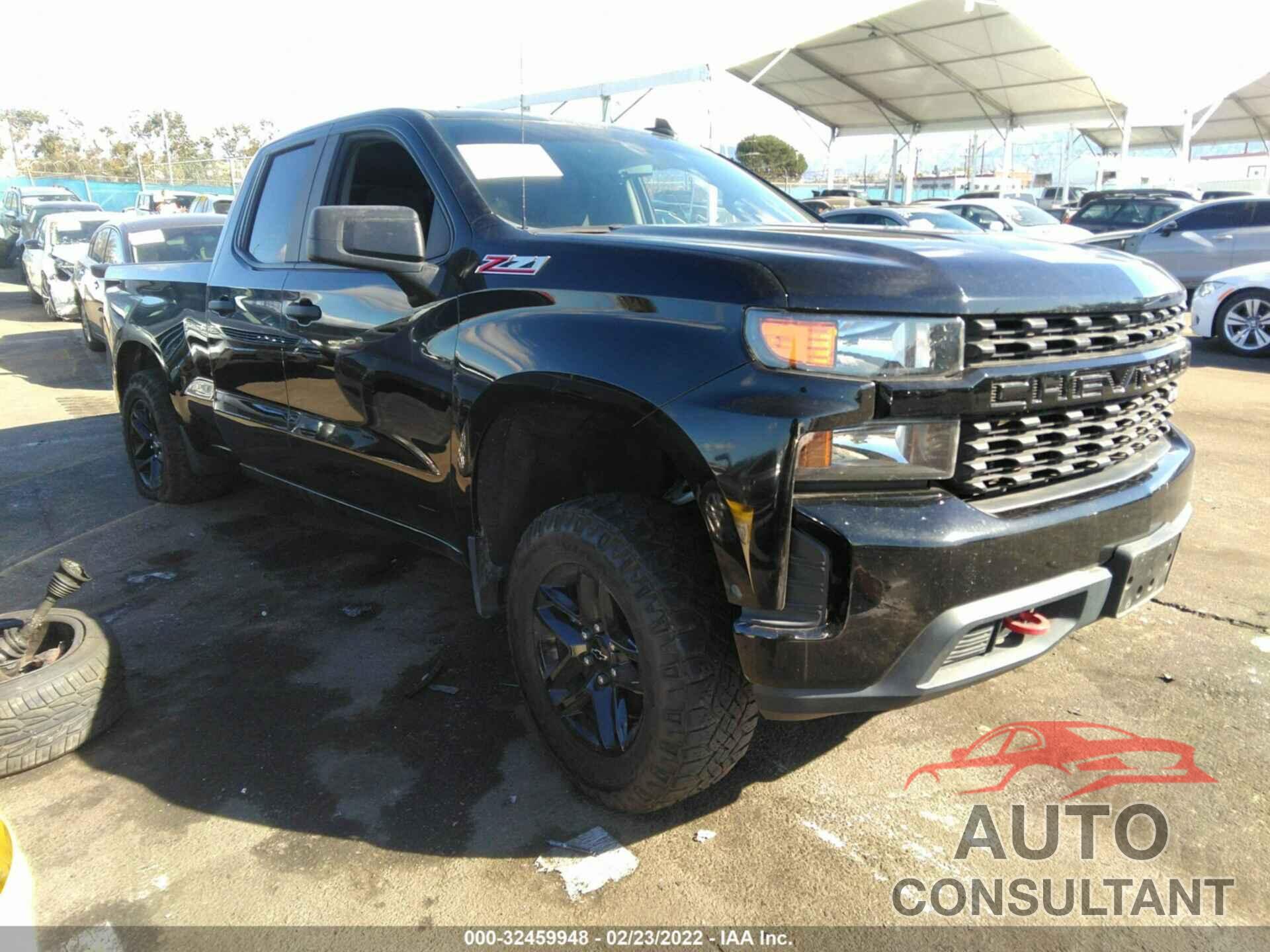 CHEVROLET SILVERADO 1500 2020 - 1GCRYCEF7LZ227314