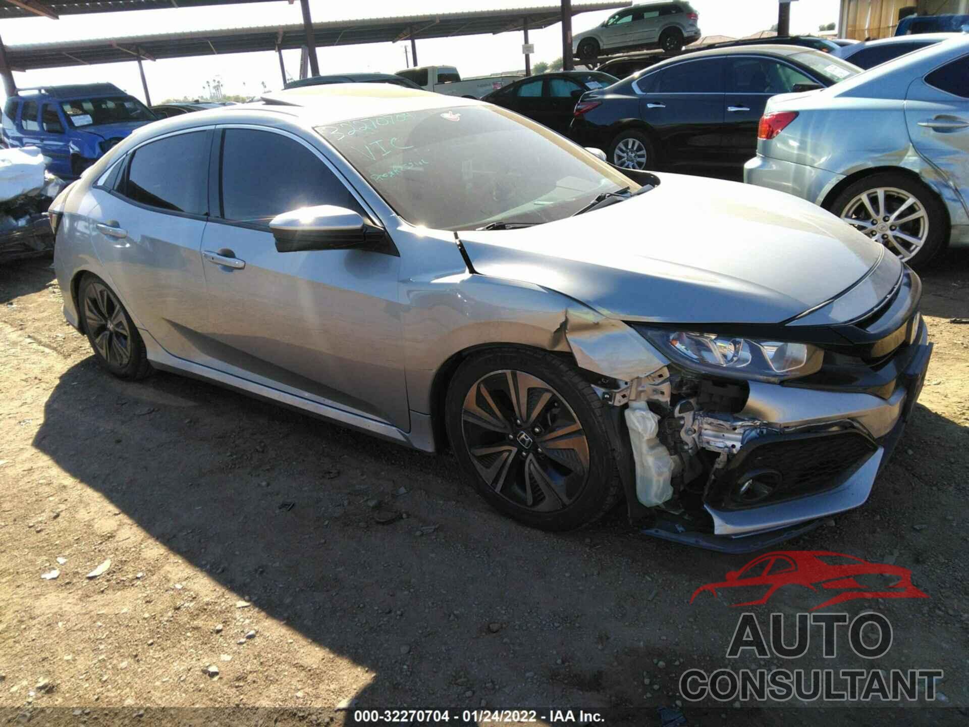 HONDA CIVIC HATCHBACK 2017 - SHHFK7H50HU424349