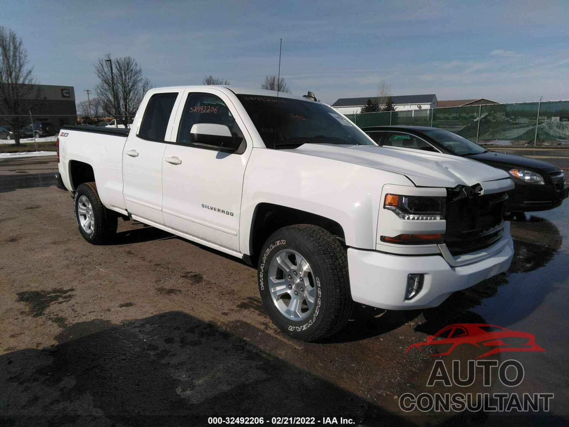 CHEVROLET SILVERADO 1500 2018 - 1GCVKREHXJZ341521