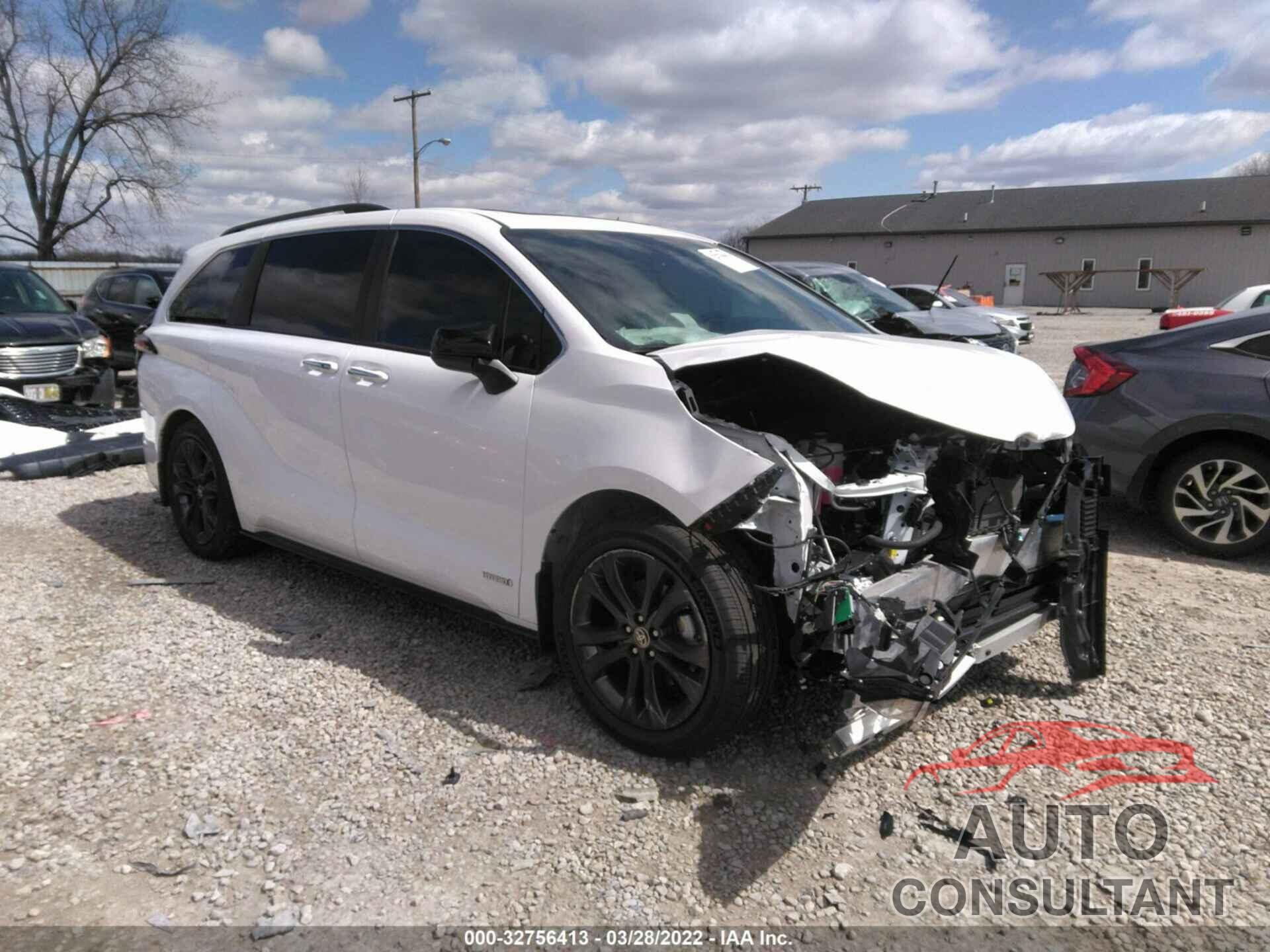 TOYOTA SIENNA 2021 - 5TDDRKEC3MS026083