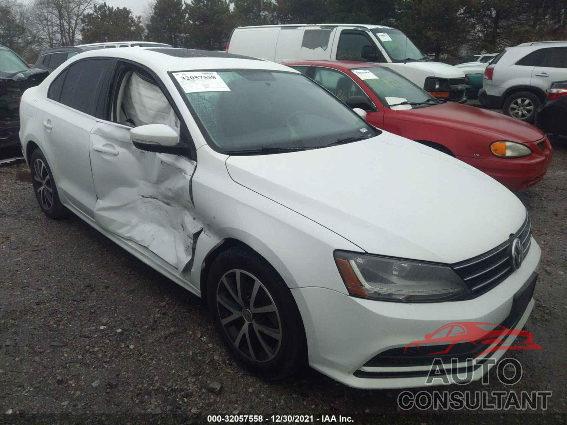 VOLKSWAGEN JETTA 2017 - 3VWDB7AJ6HM241420