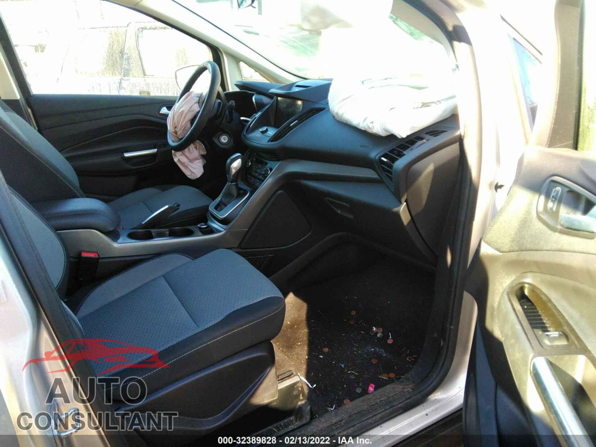 FORD C-MAX ENERGI 2017 - 1FADP5EU3HL109977