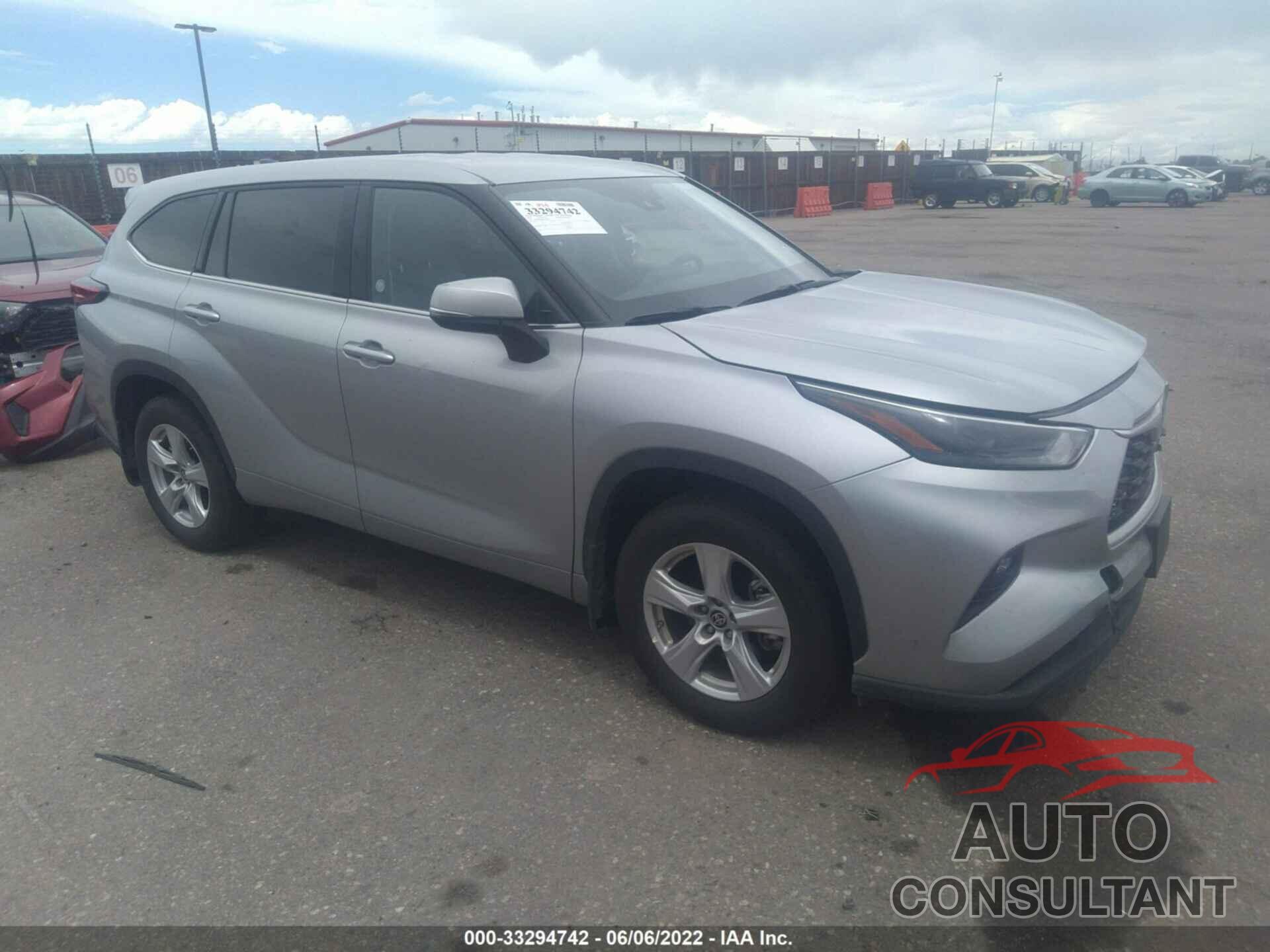 TOYOTA HIGHLANDER 2022 - 5TDBZRBH6NS186430