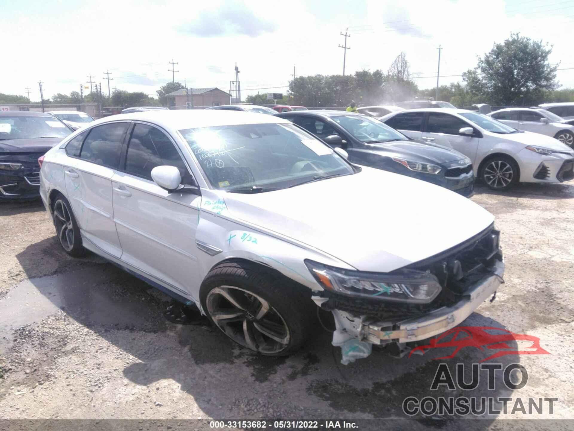 HONDA ACCORD SEDAN 2018 - 1HGCV1F37JA108716