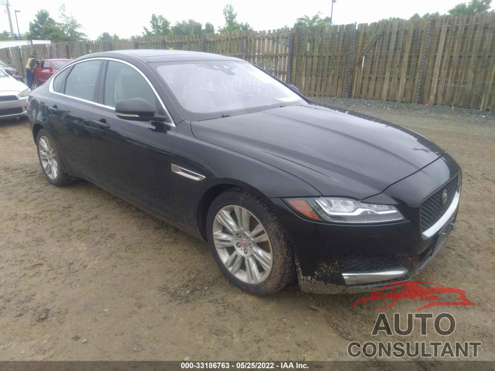 JAGUAR XF 2017 - SAJBD4BV5HCY29106