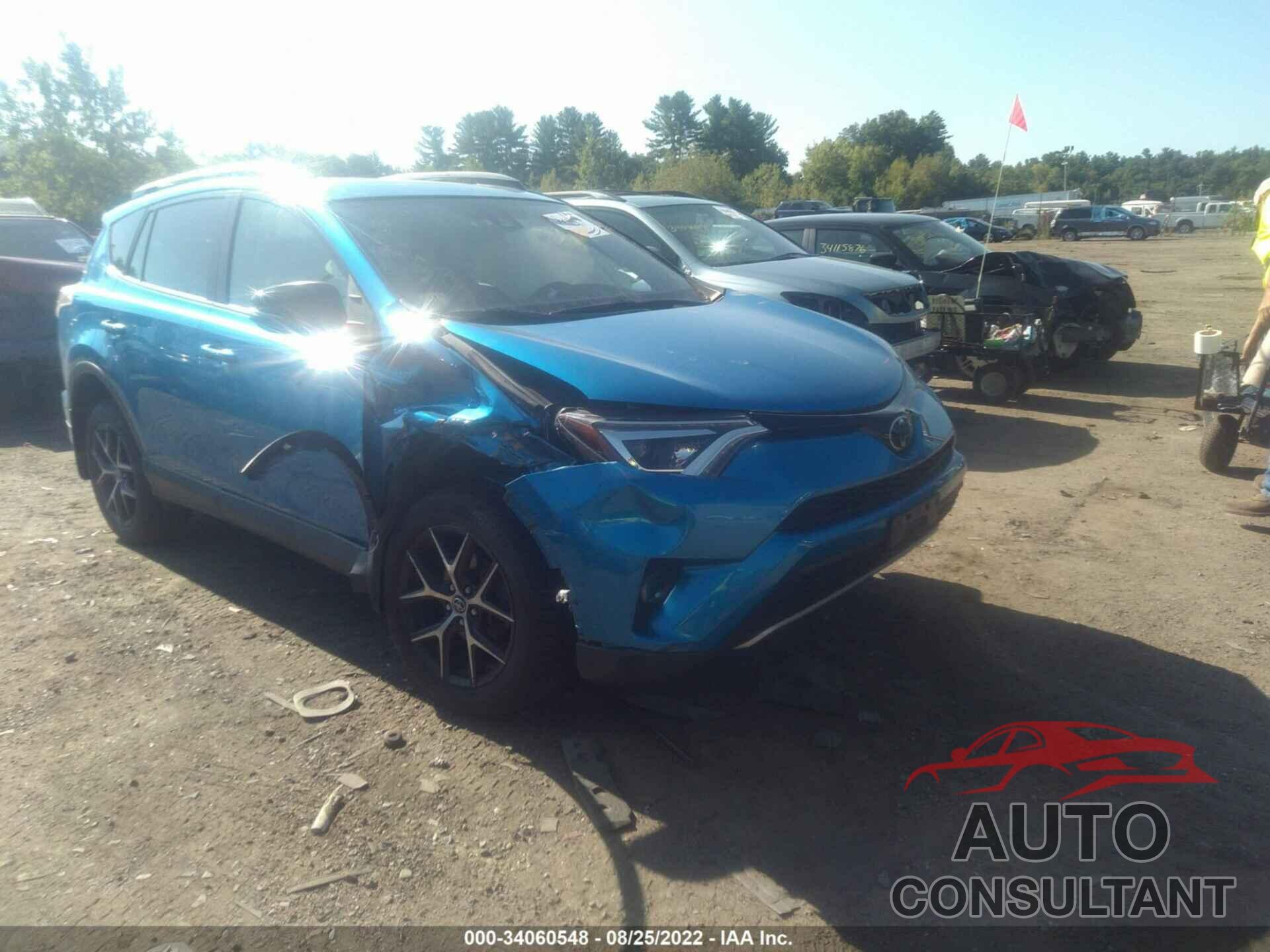 TOYOTA RAV4 2017 - JTMJFREV9HJ136029