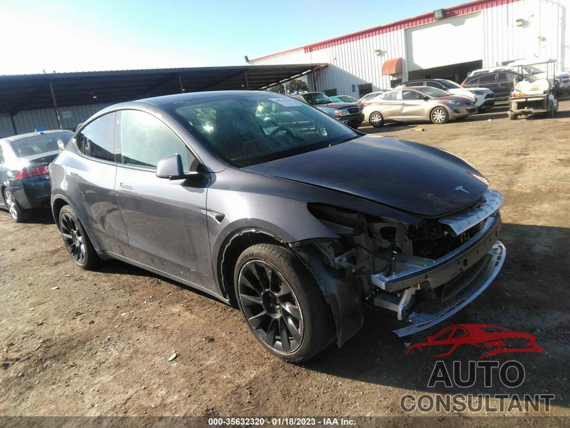 TESLA MODEL Y 2021 - 5YJYGDEE1MF173821