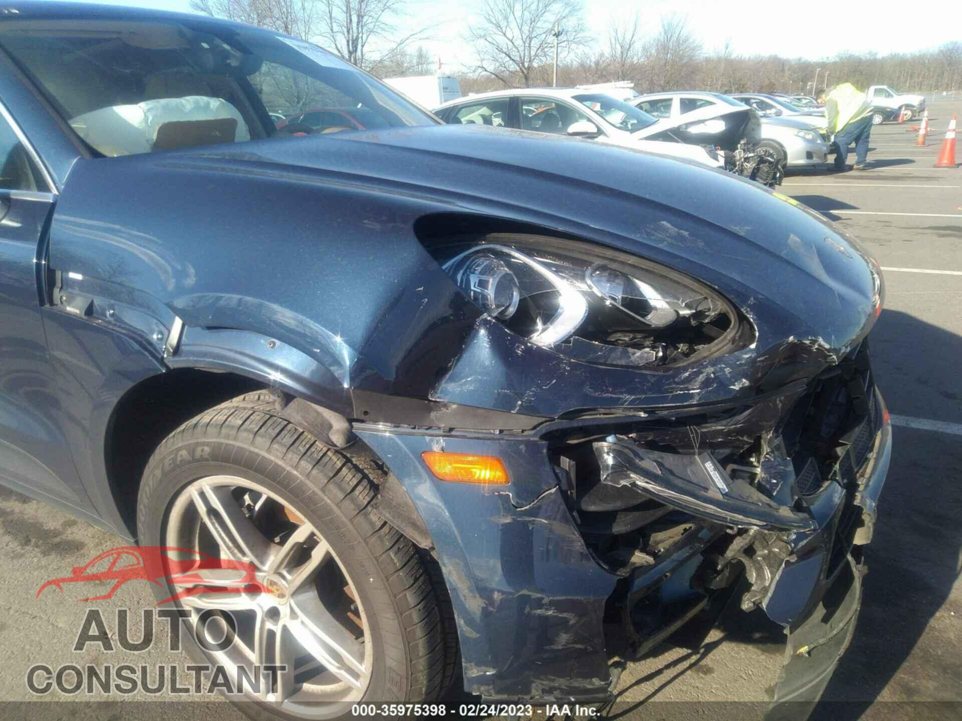 PORSCHE MACAN 2016 - WP1AB2A50GLB42120