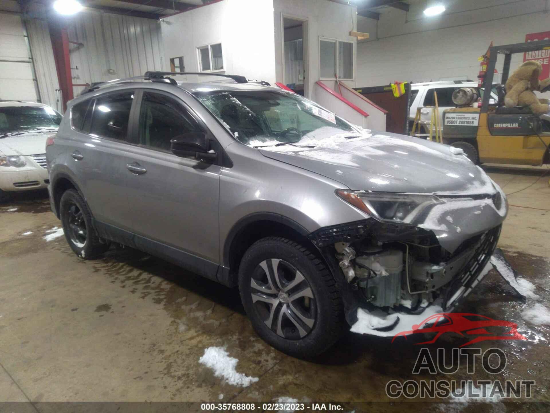 TOYOTA RAV4 2018 - 2T3BFREV8JW745320
