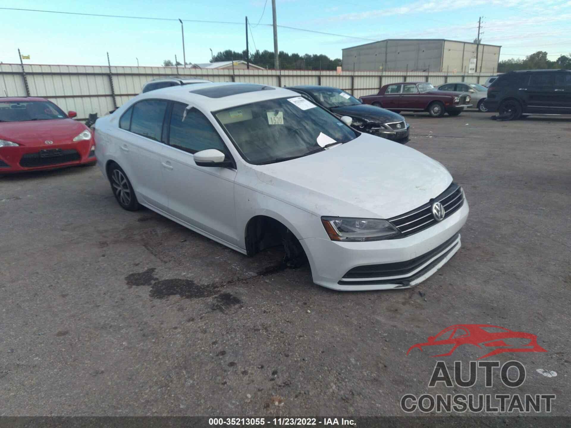 VOLKSWAGEN JETTA 2017 - 3VWDB7AJ0HM217100