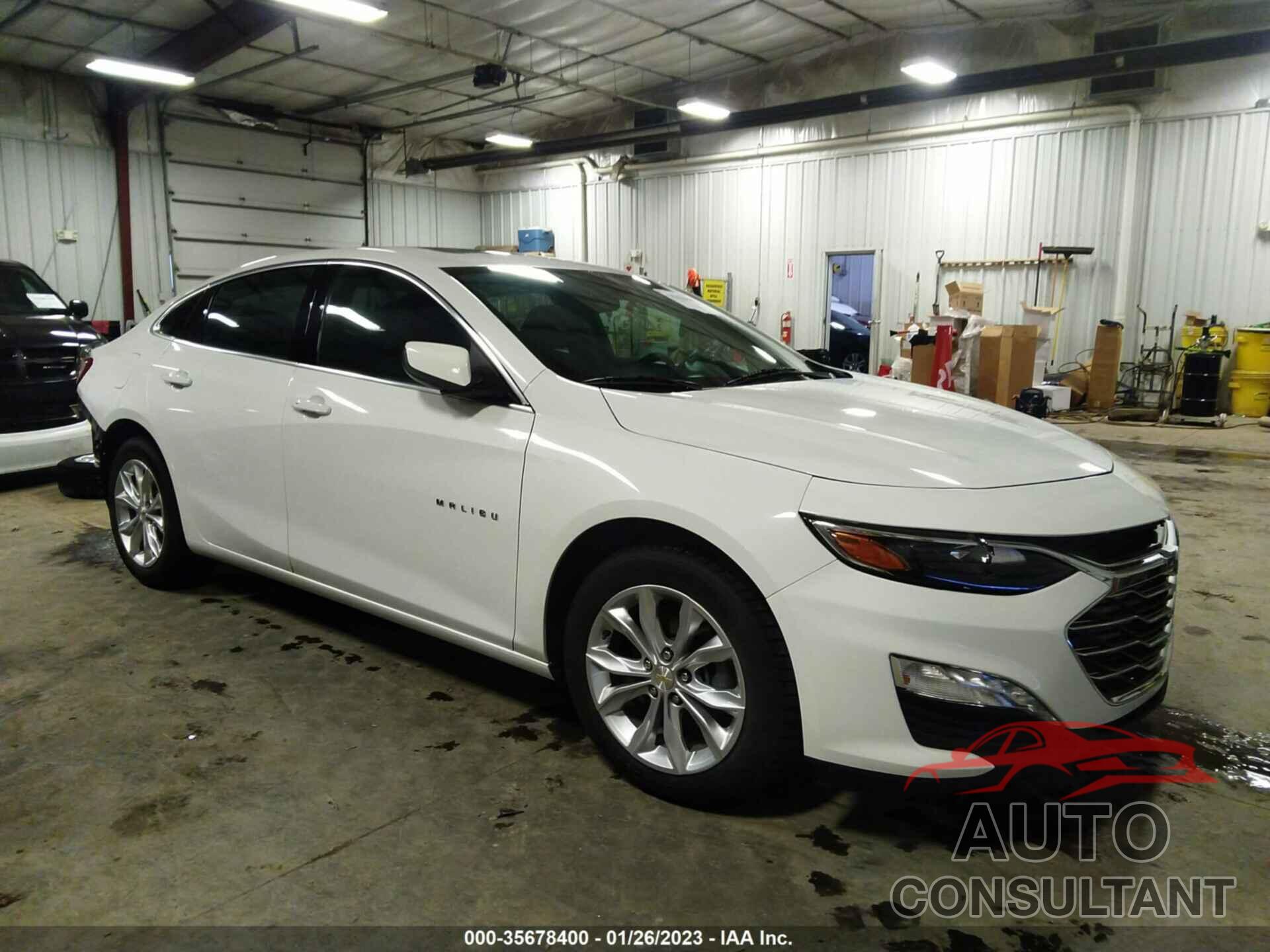 CHEVROLET MALIBU 2020 - 1G1ZD5ST7LF004041