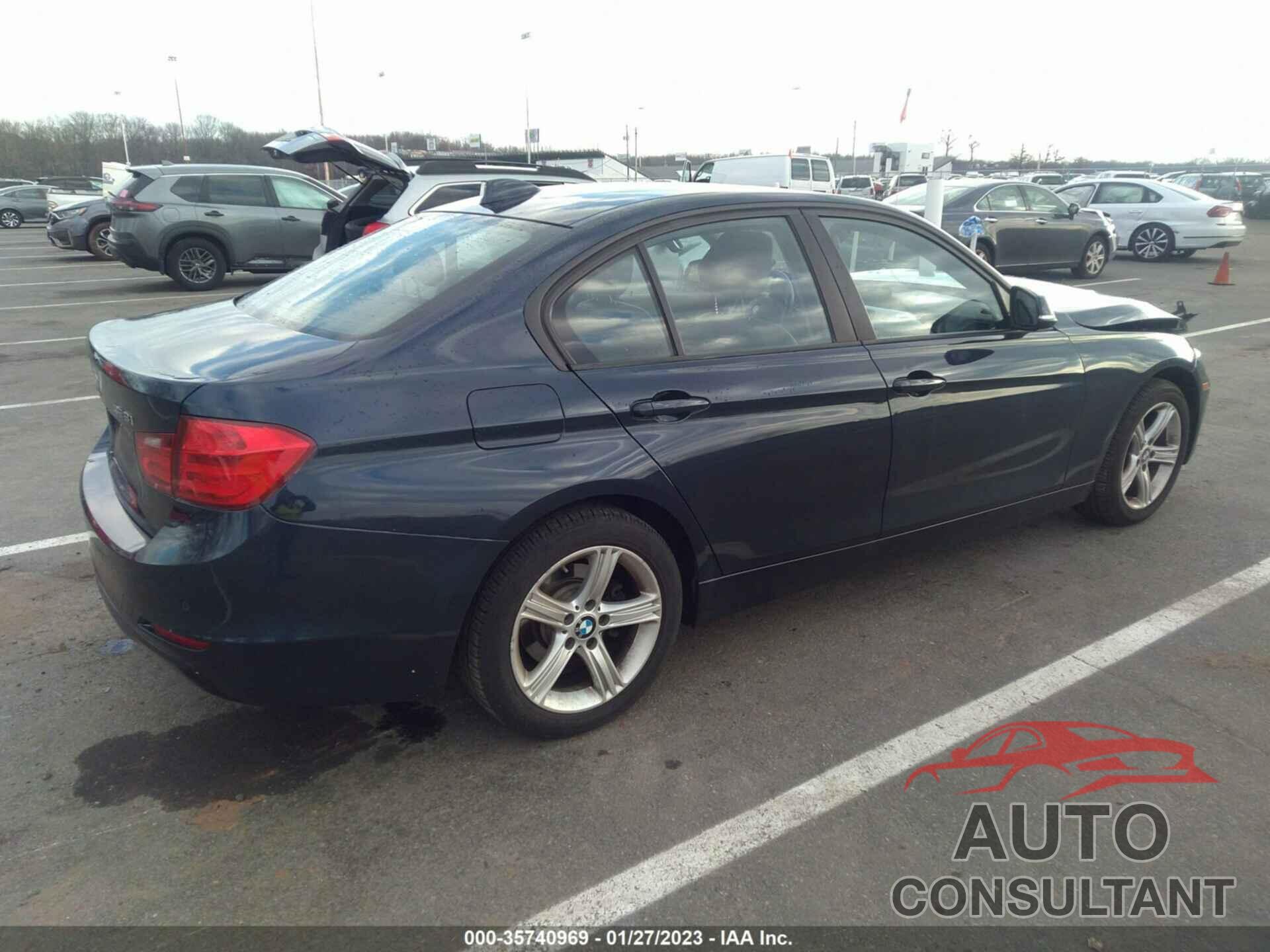 BMW 3 SERIES 2013 - WBA3B5C56DF590684