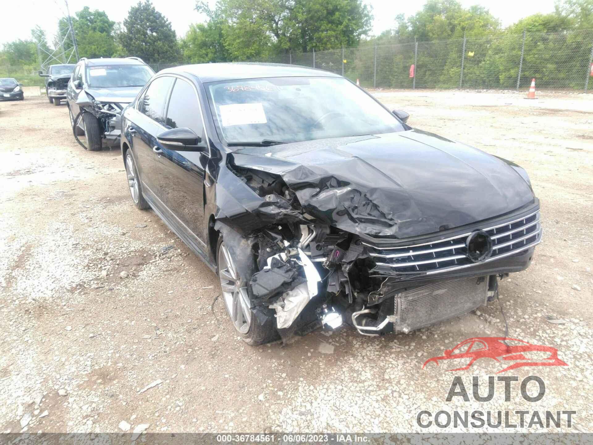 VOLKSWAGEN PASSAT 2017 - 1VWDT7A34HC033665