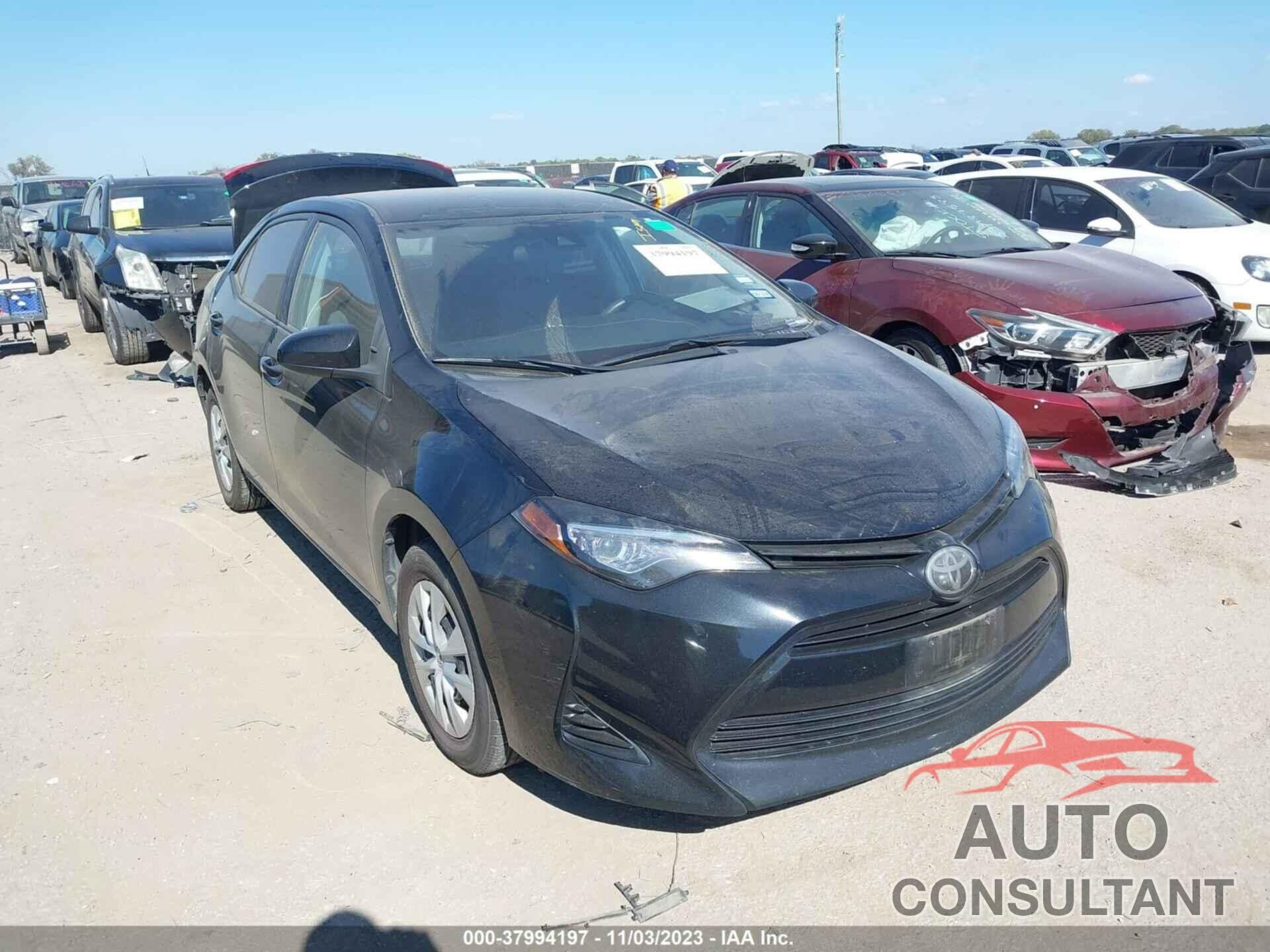 TOYOTA COROLLA 2018 - 5YFBURHE5JP782076