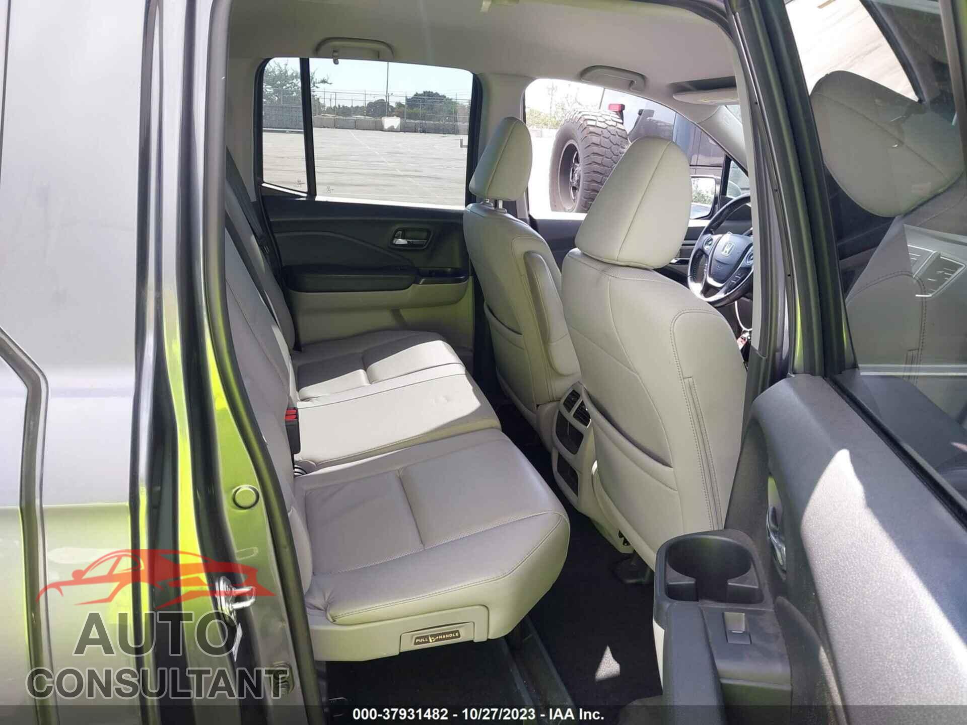 HONDA RIDGELINE 2017 - 5FPYK2F58HB003096