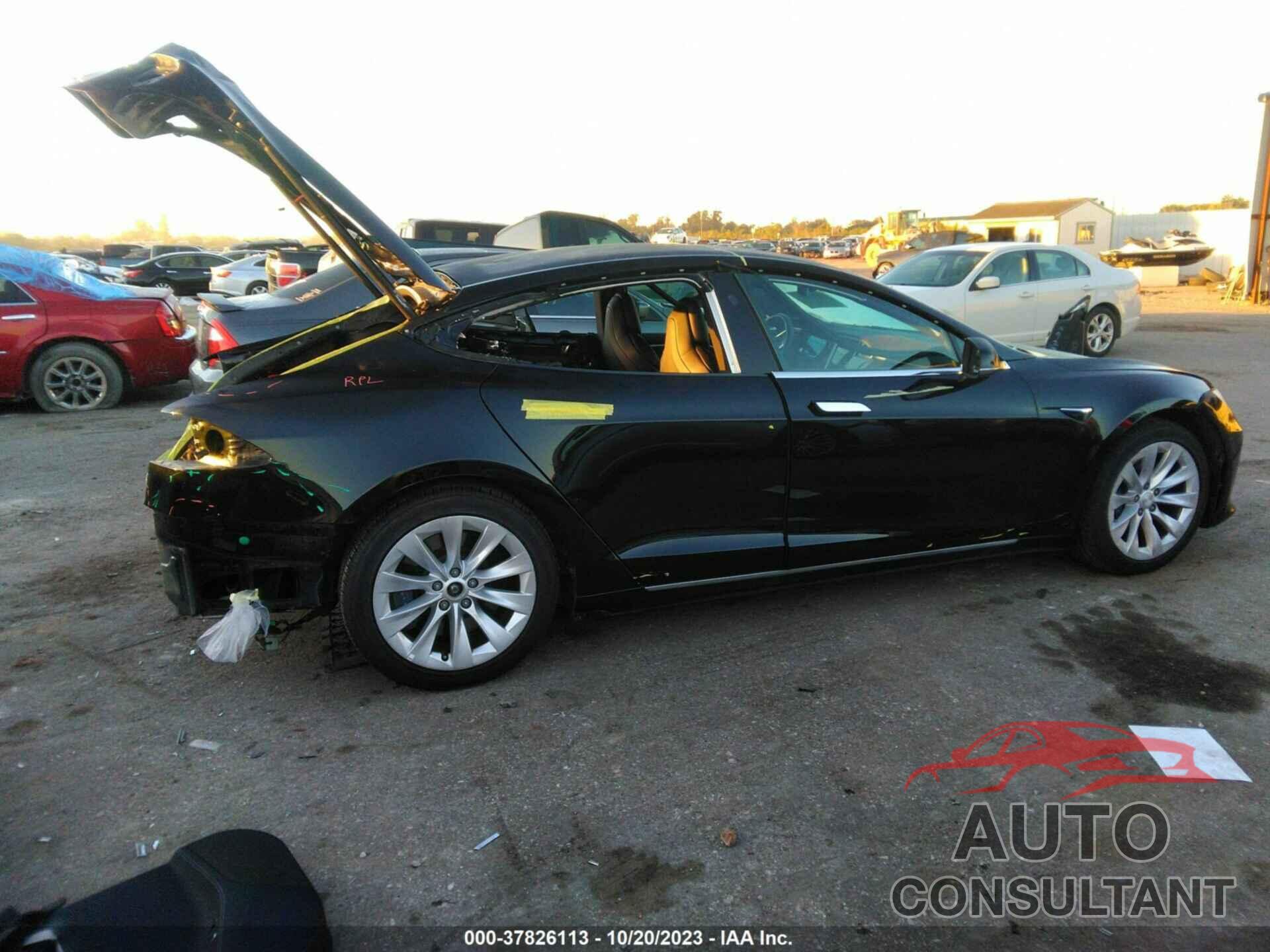 TESLA MODEL S 2018 - 5YJSA1E28JF244391