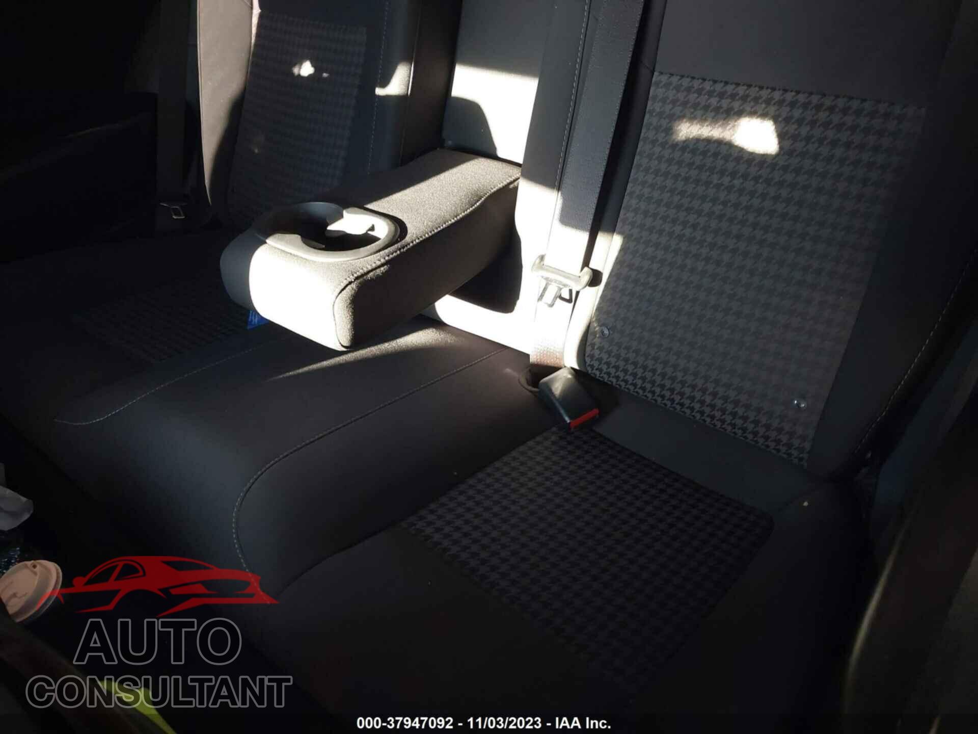 DODGE CHALLENGER 2019 - 2C3CDZFJ3KH618583