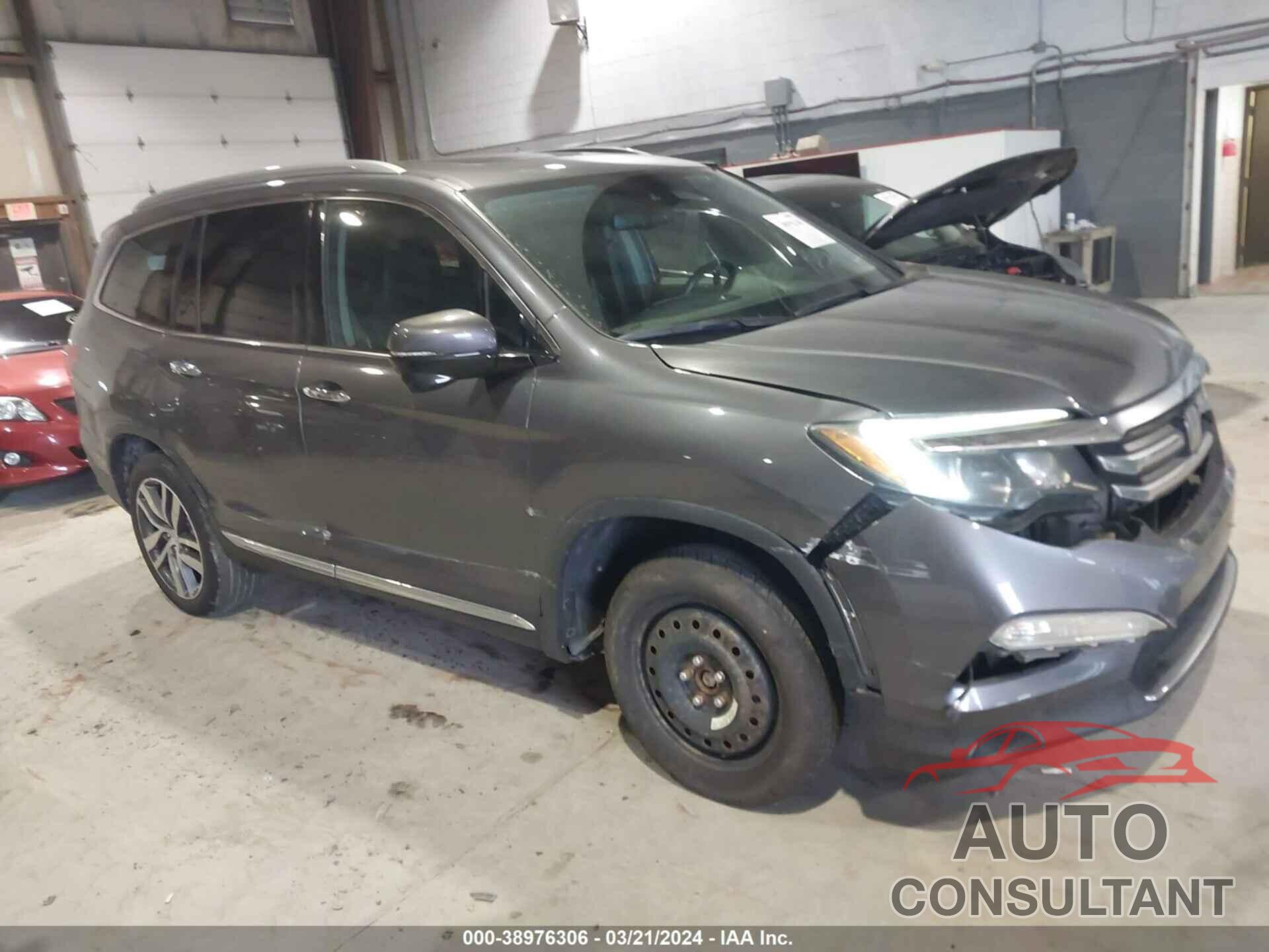 HONDA PILOT 2016 - 5FNYF6H95GB016505