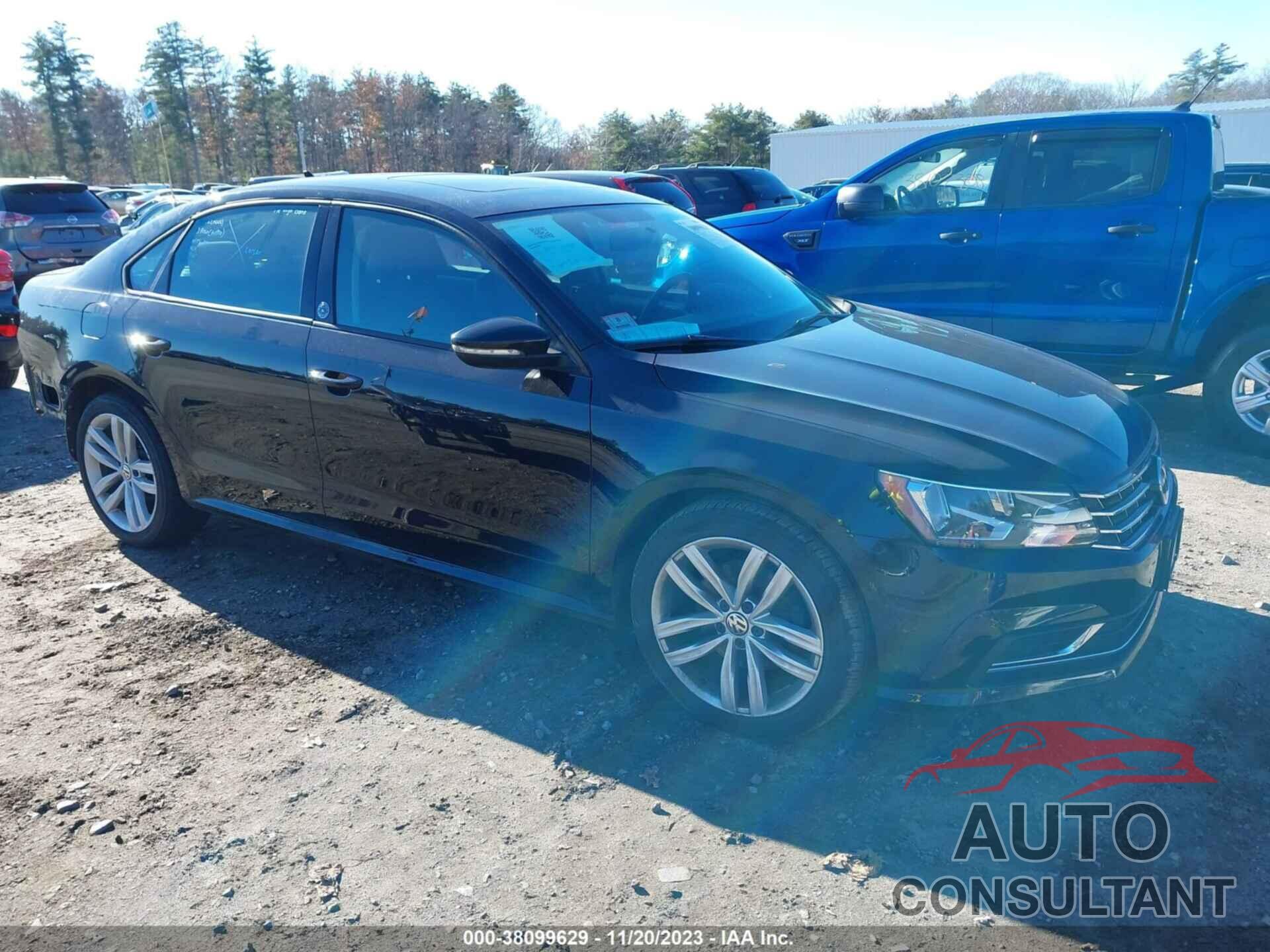 VOLKSWAGEN PASSAT 2019 - 1VWLA7A3XKC001201