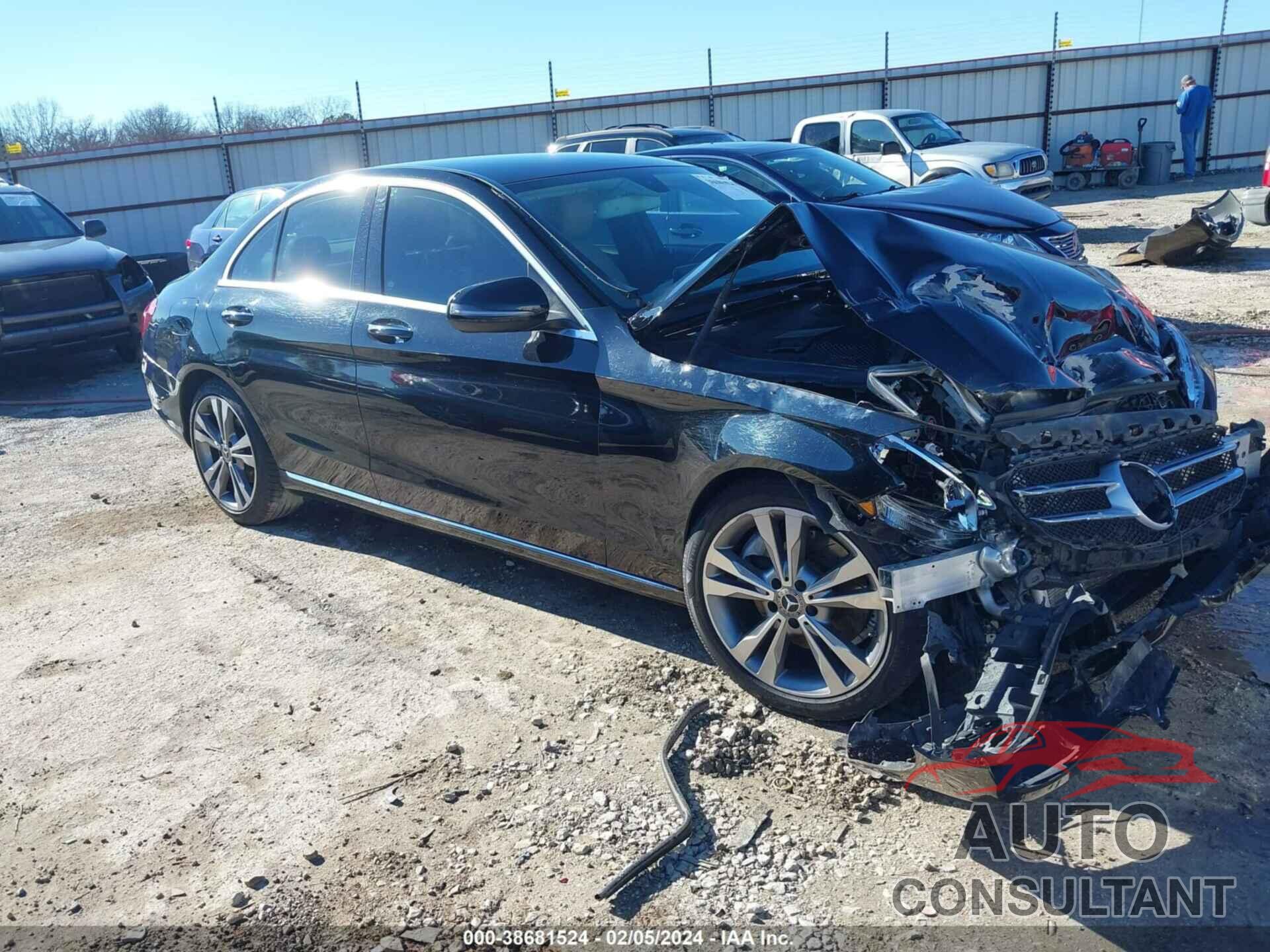 MERCEDES-BENZ C 300 2017 - 55SWF4JB7HU213197