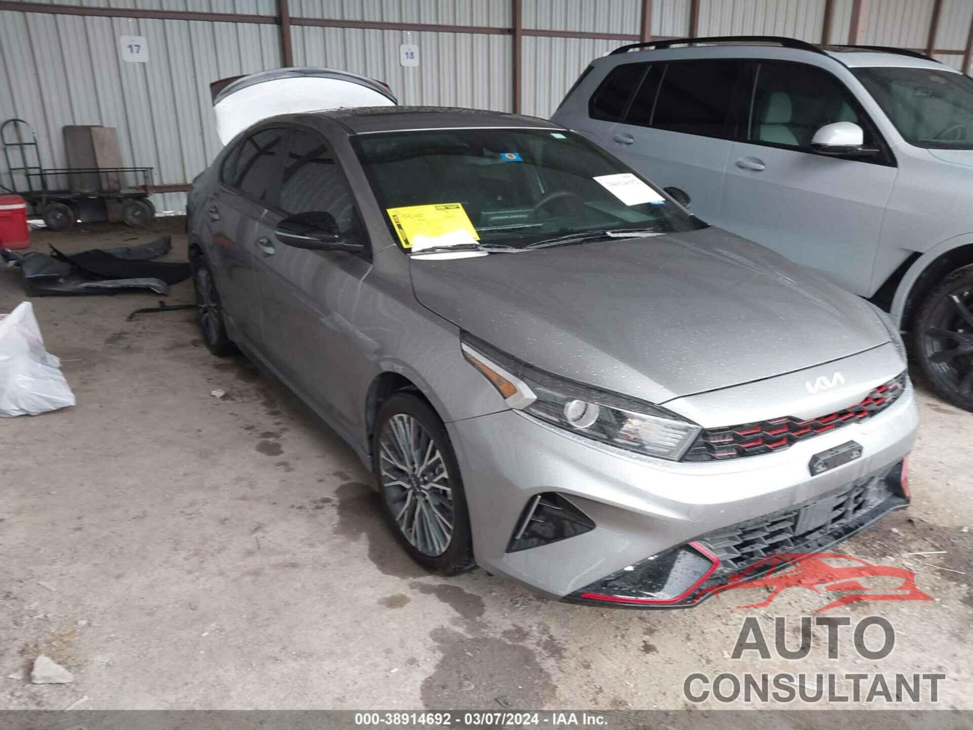 KIA FORTE 2023 - 3KPF54AD5PE599208