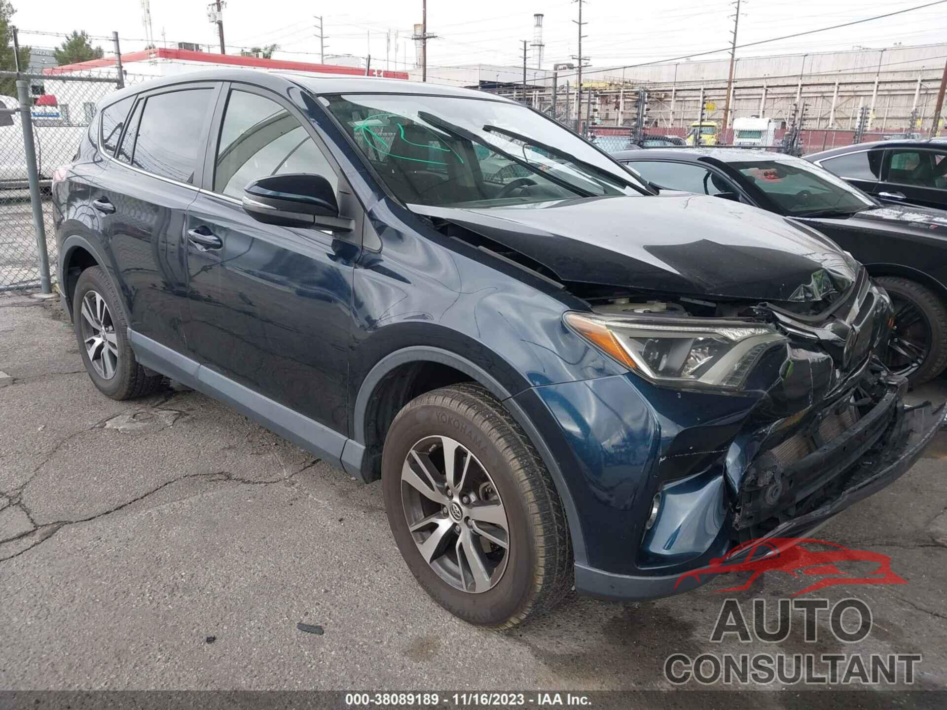 TOYOTA RAV4 2018 - JTMWFREV9JD124666