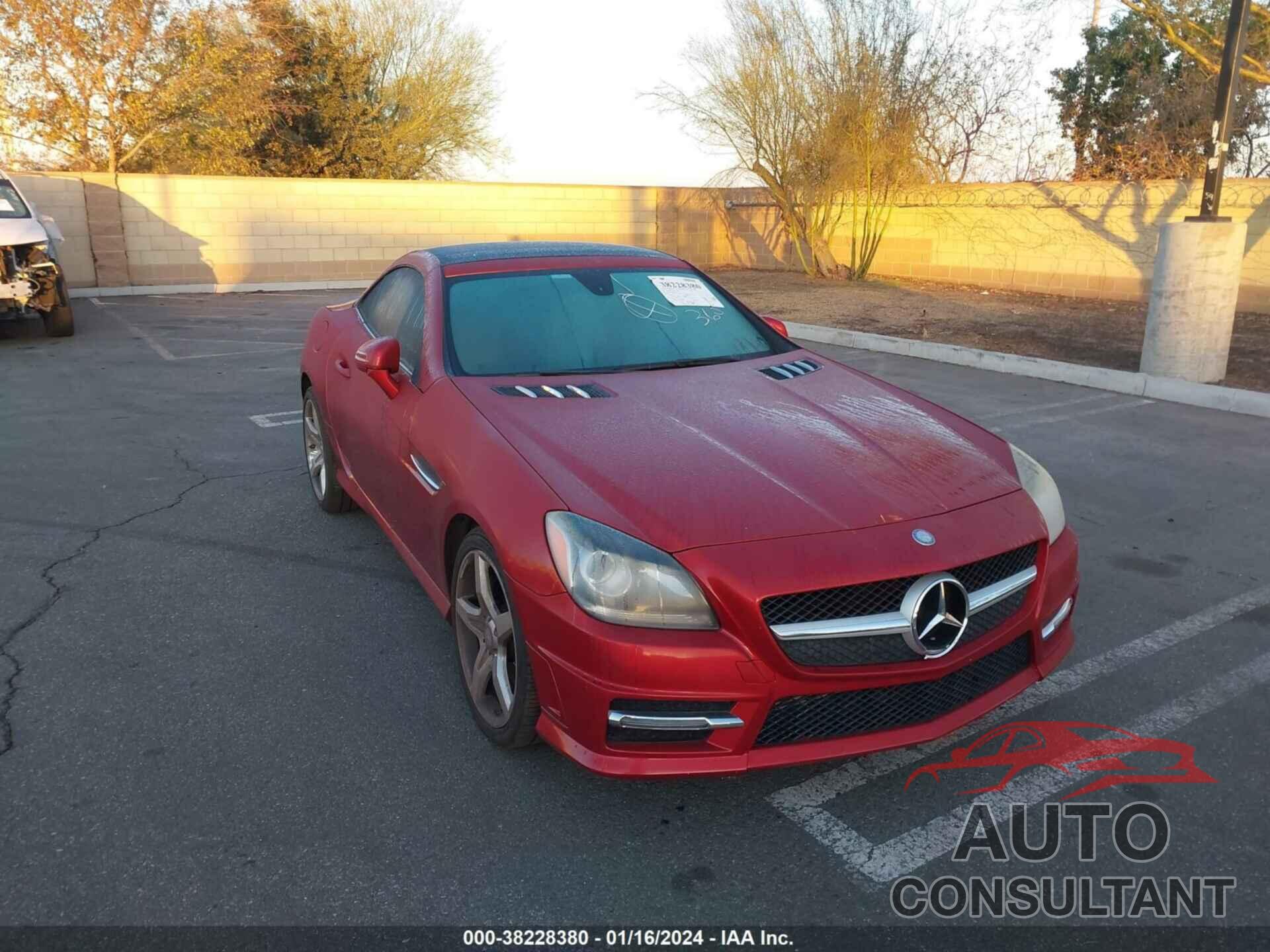 MERCEDES-BENZ SLK 250 2015 - WDDPK4HA9FF099314