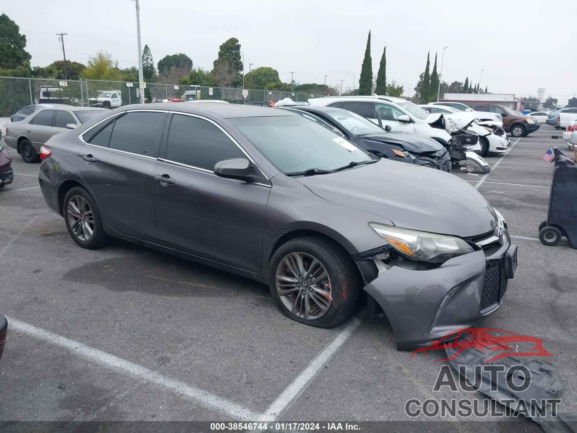 TOYOTA CAMRY 2016 - 4T1BF1FK0GU504519