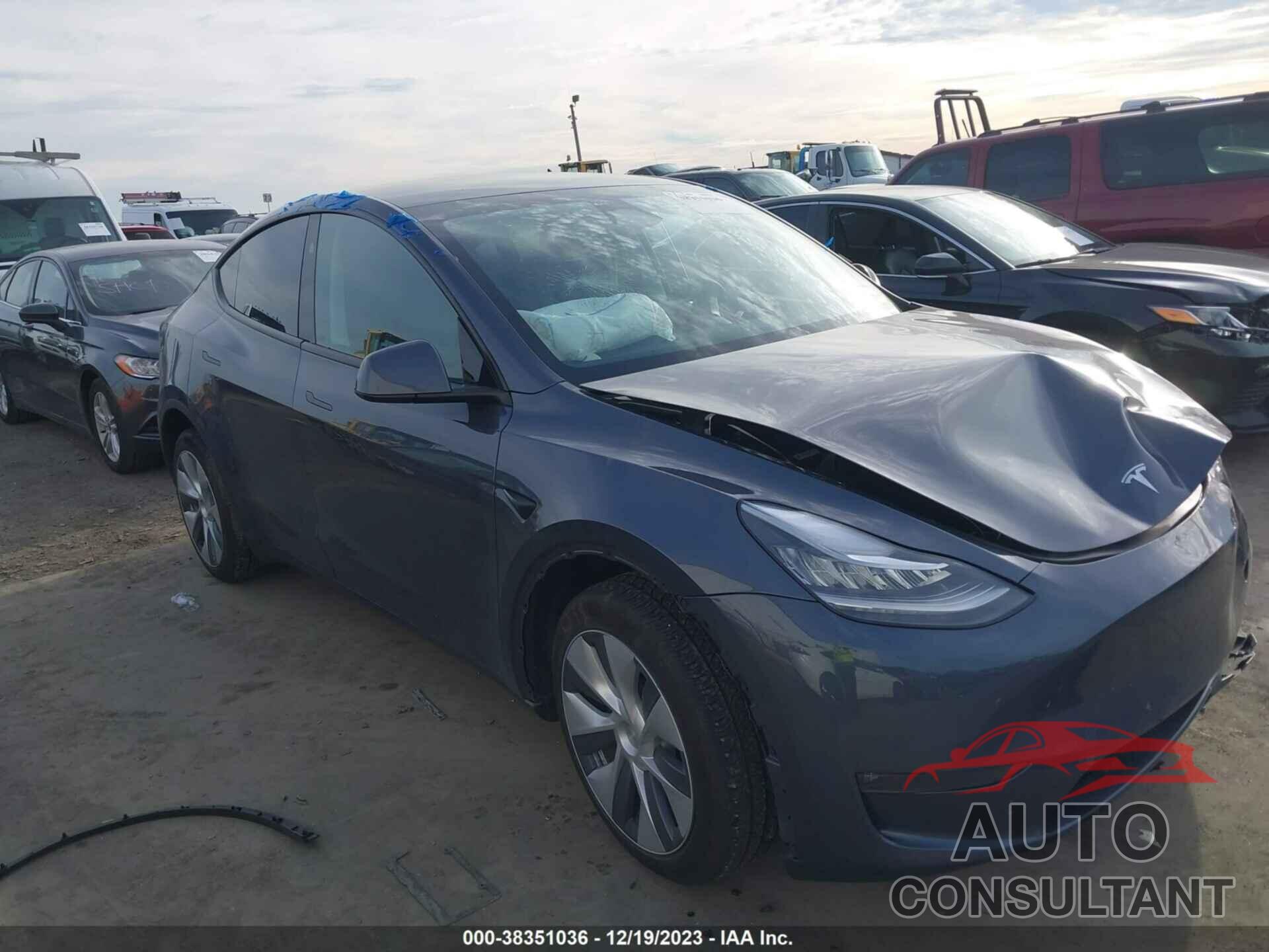 TESLA MODEL Y 2023 - 7SAYGDEE3PA137102