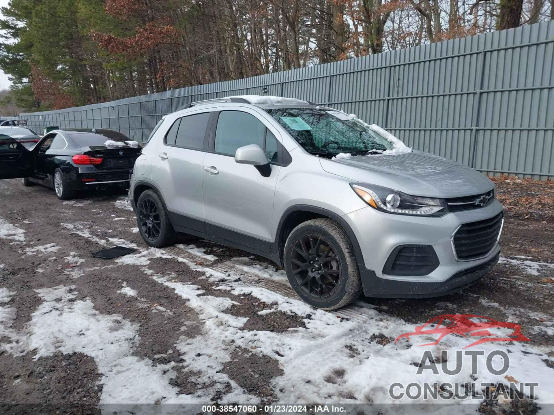 CHEVROLET TRAX 2021 - KL7CJLSB8MB327781