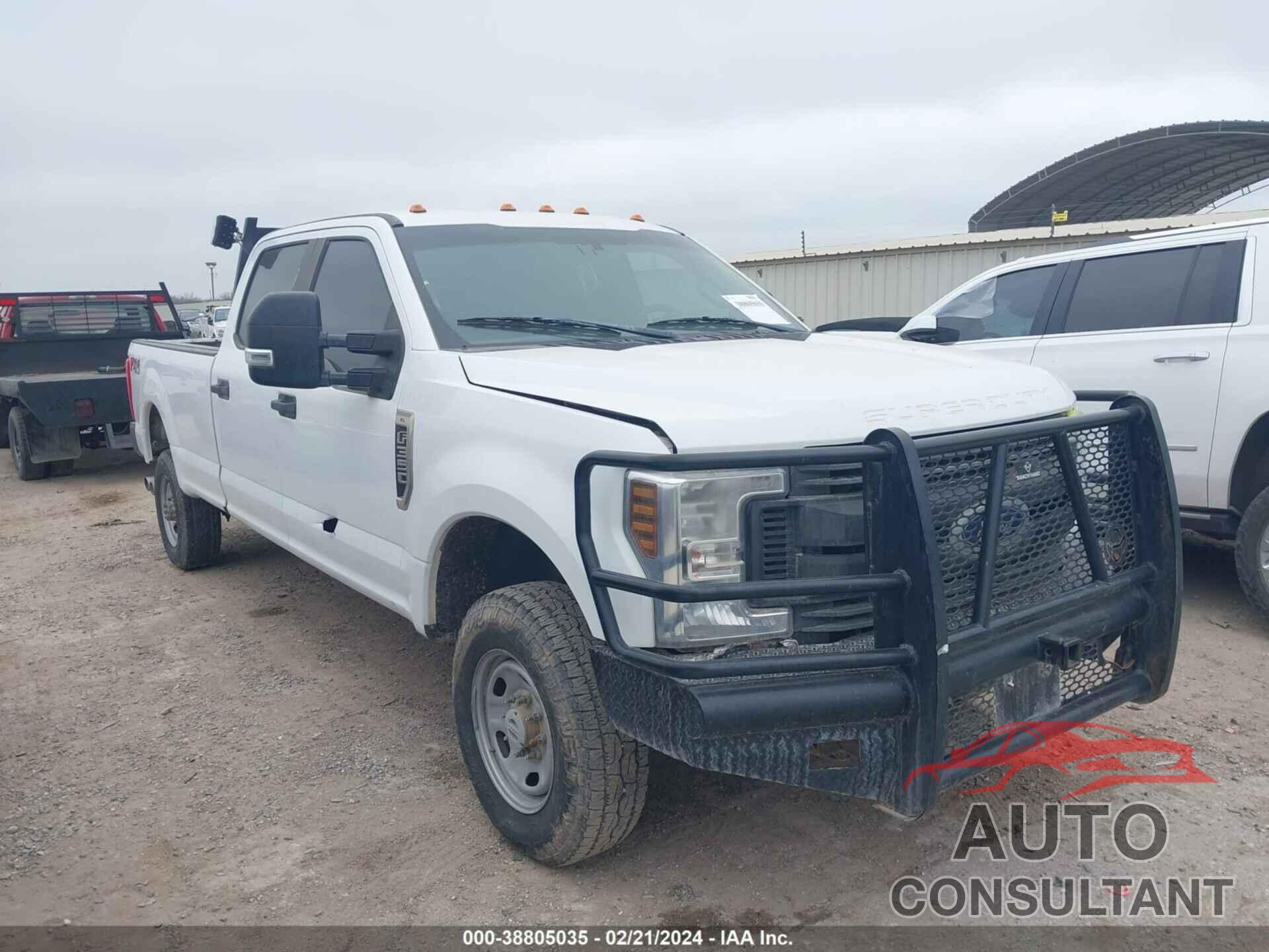 FORD F-350 2018 - 1FT8W3BT2JEC94418