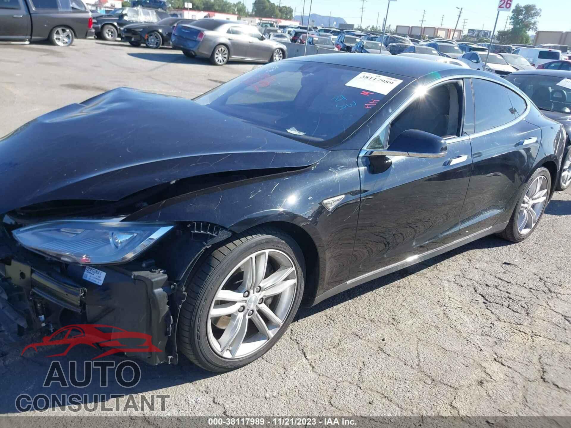 TESLA MODEL S 2015 - 5YJSA1E23FF106121