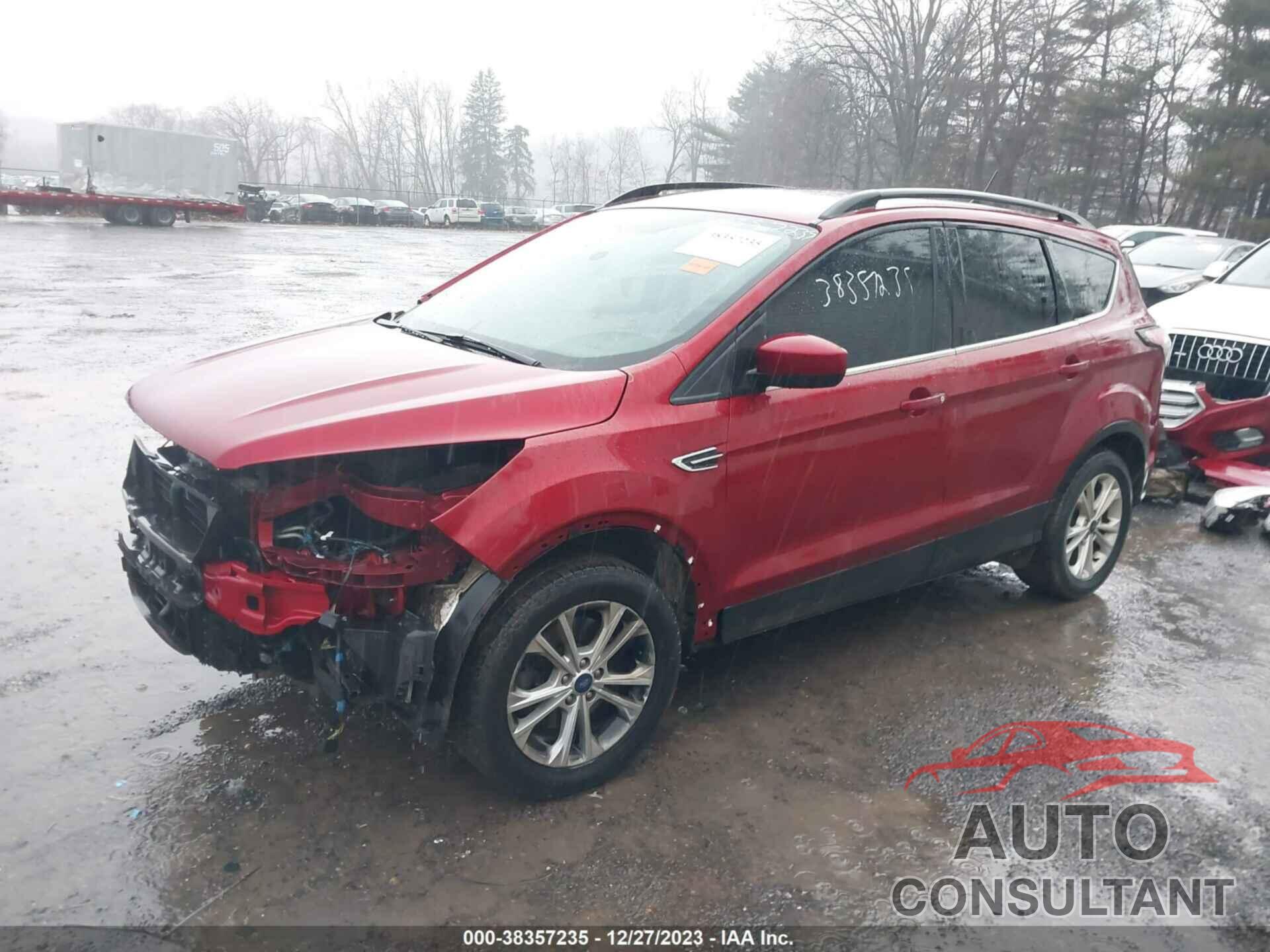 FORD ESCAPE 2018 - 1FMCU9GD3JUB07001