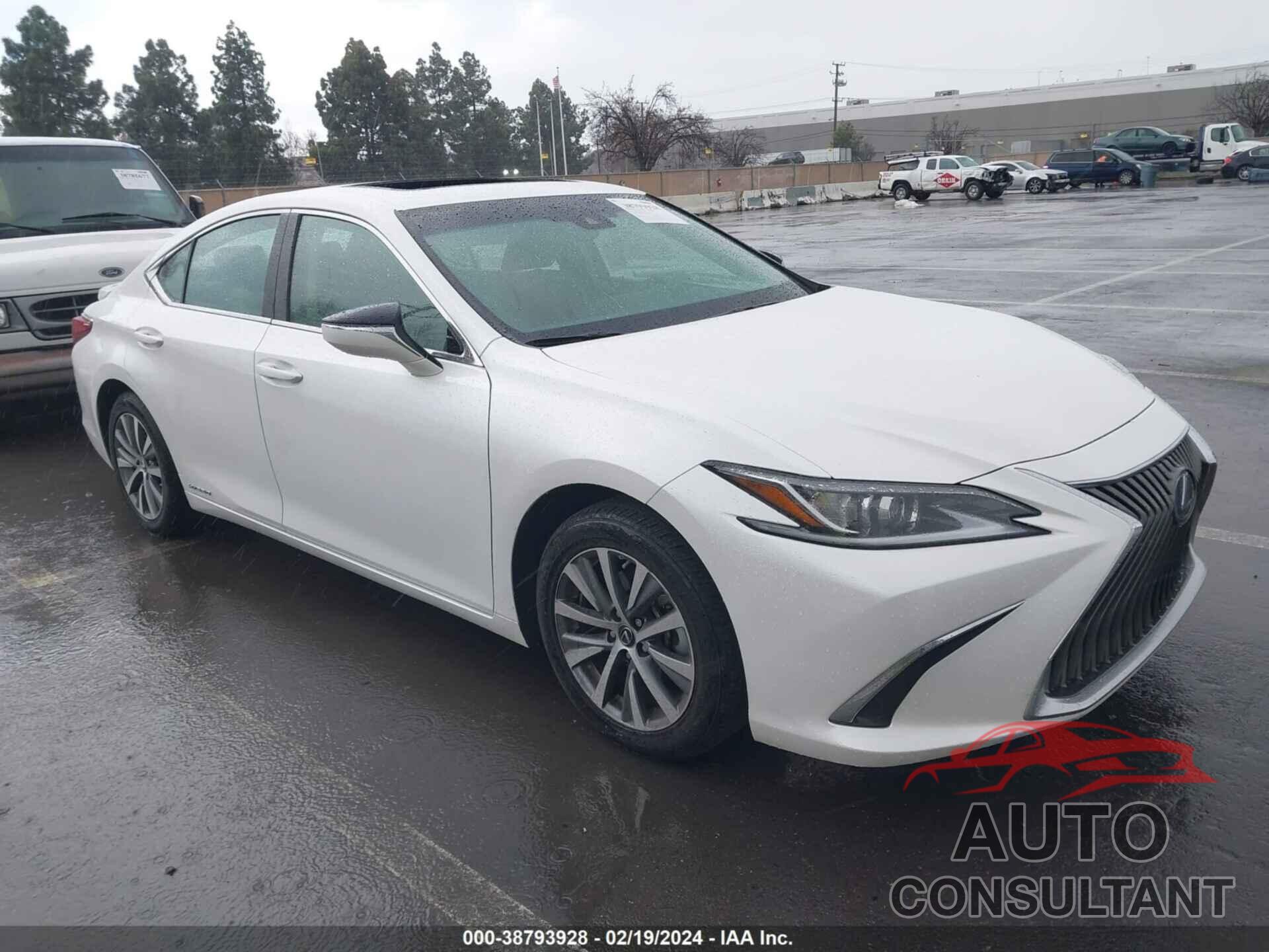 LEXUS ES 300H 2021 - 58ACA1C10MU007425