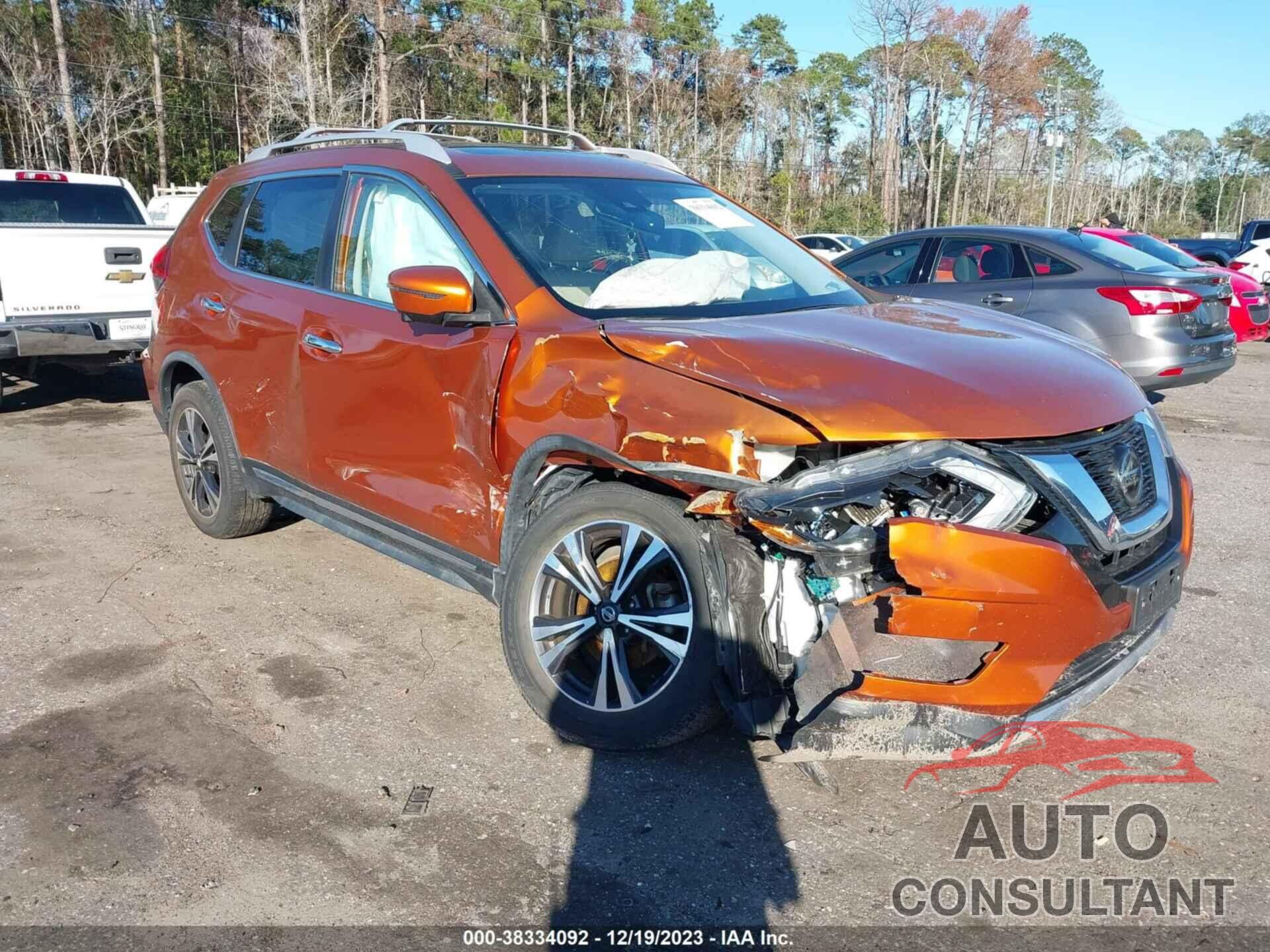 NISSAN ROGUE 2018 - JN8AT2MV7JW306287