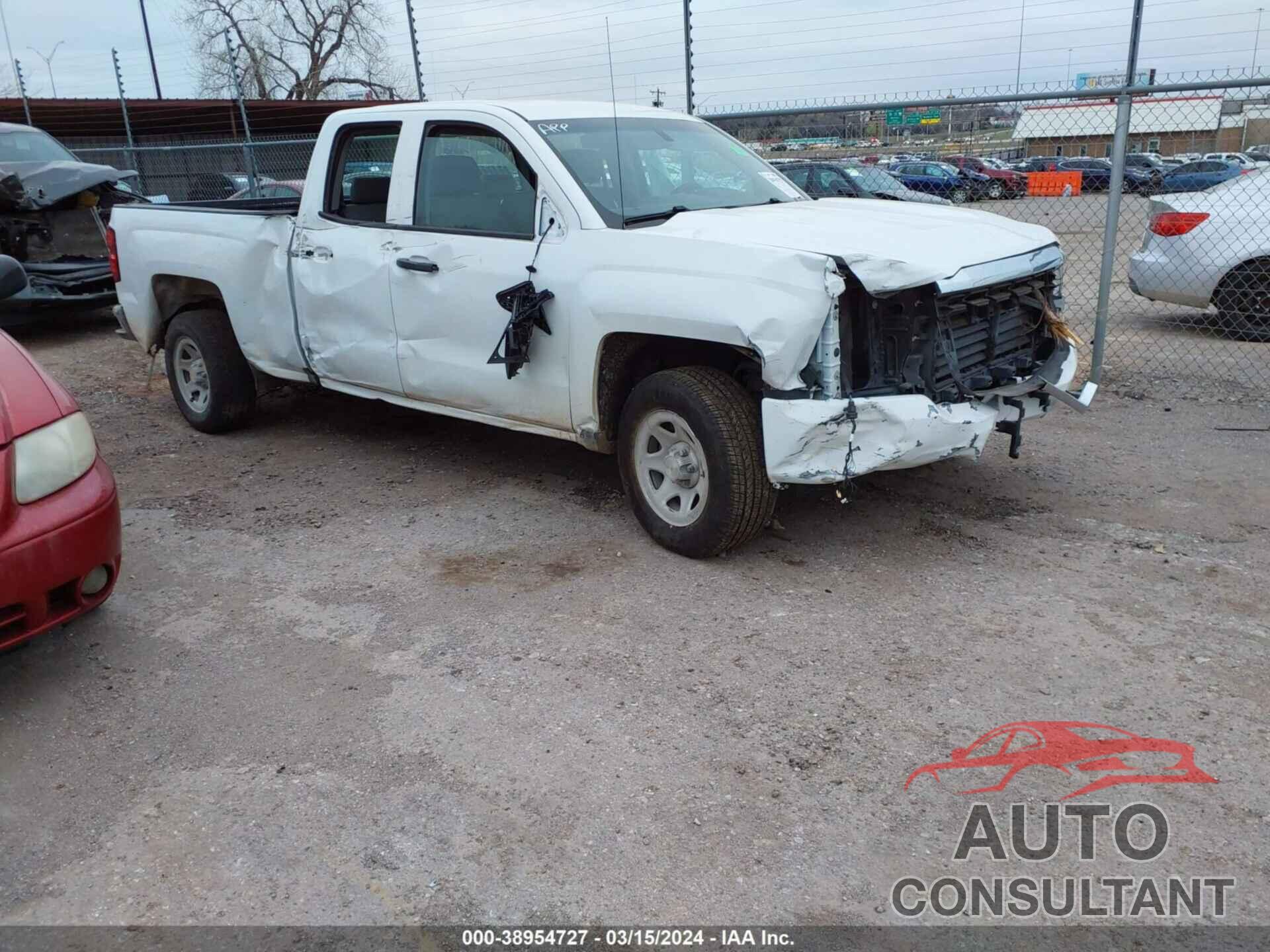 CHEVROLET SILVERADO 2018 - 1GCRCNEC1JZ164806