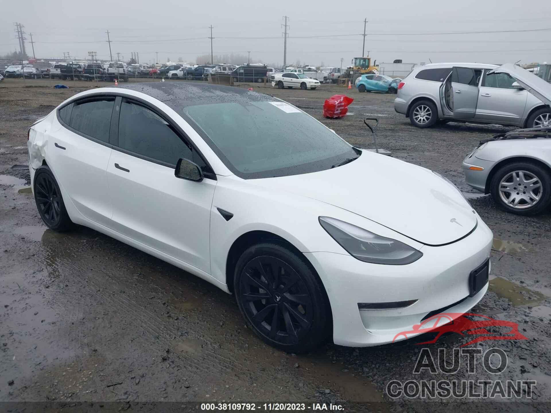TESLA MODEL 3 2022 - 5YJ3E1EB3NF121757