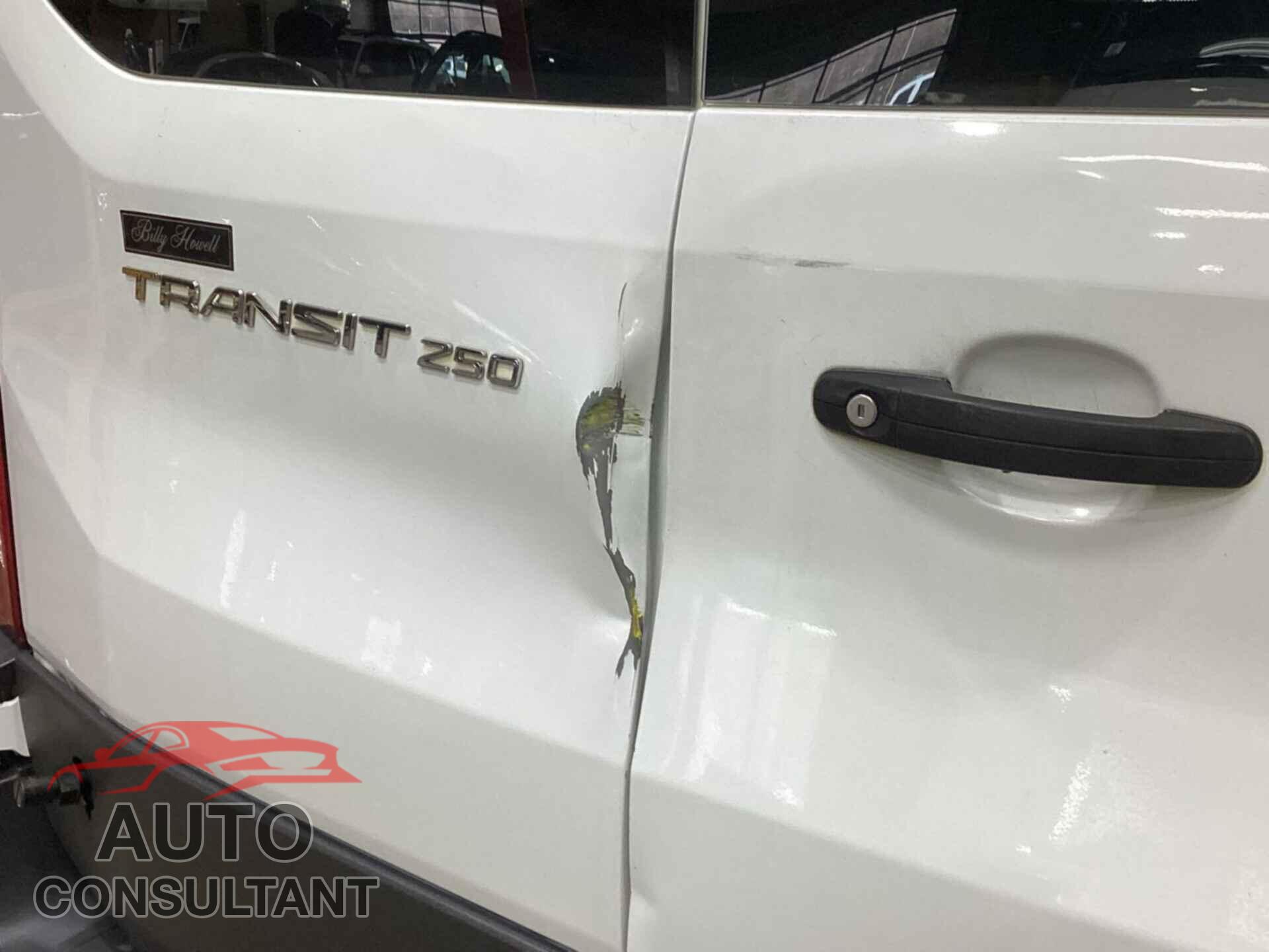 FORD TRANSIT 2018 - 1FTYR2CM8JKA25480