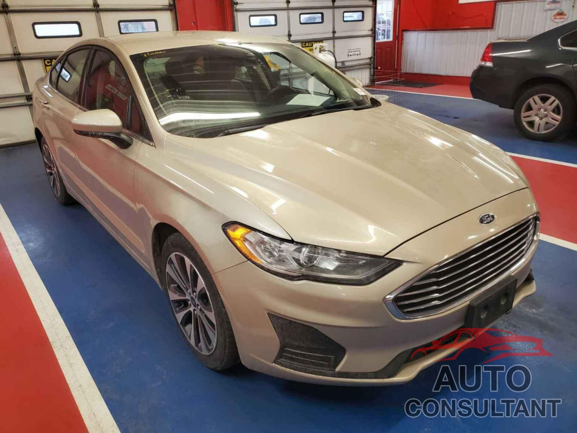 FORD FUSION 2019 - 3FA6P0T99KR152416