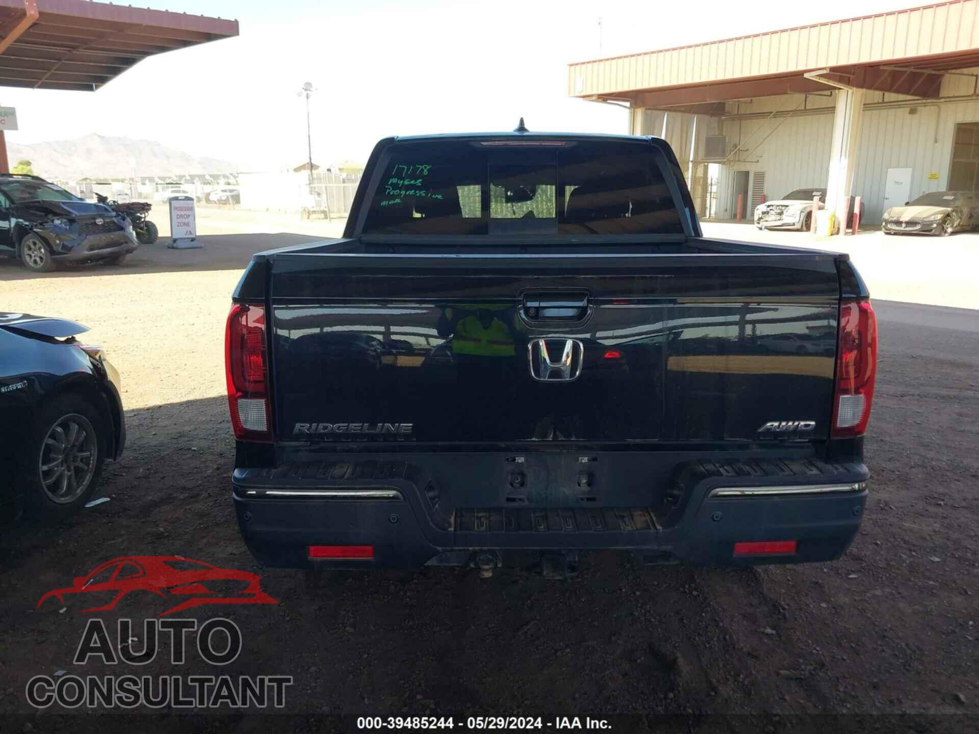 HONDA RIDGELINE 2017 - 5FPYK3F82HB011677