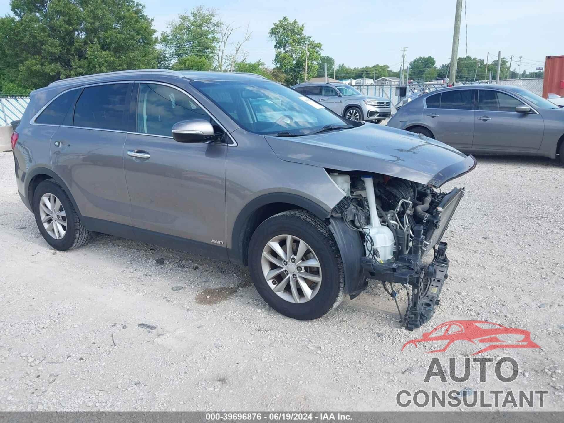 KIA SORENTO 2016 - 5XYPGDA39GG136819